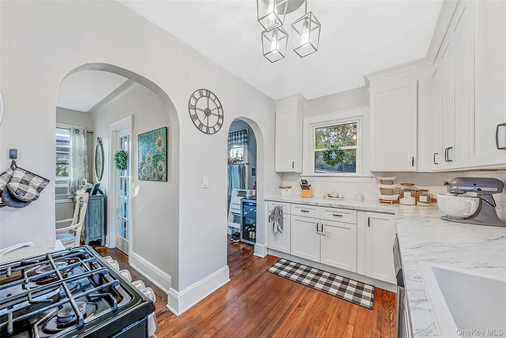 750 Howard Avenue, Babylon, NY, 3 Bedrooms Bedrooms, 7 Rooms Rooms,1 BathroomBathrooms,Residential,For Rent,Howard,0,1041271 750 Howard Avenue, Babylon, NY, 3 Bedrooms Bedrooms, 7 Rooms Rooms,1 BathroomBathrooms,Residential,For Rent,Howard,0,1041271