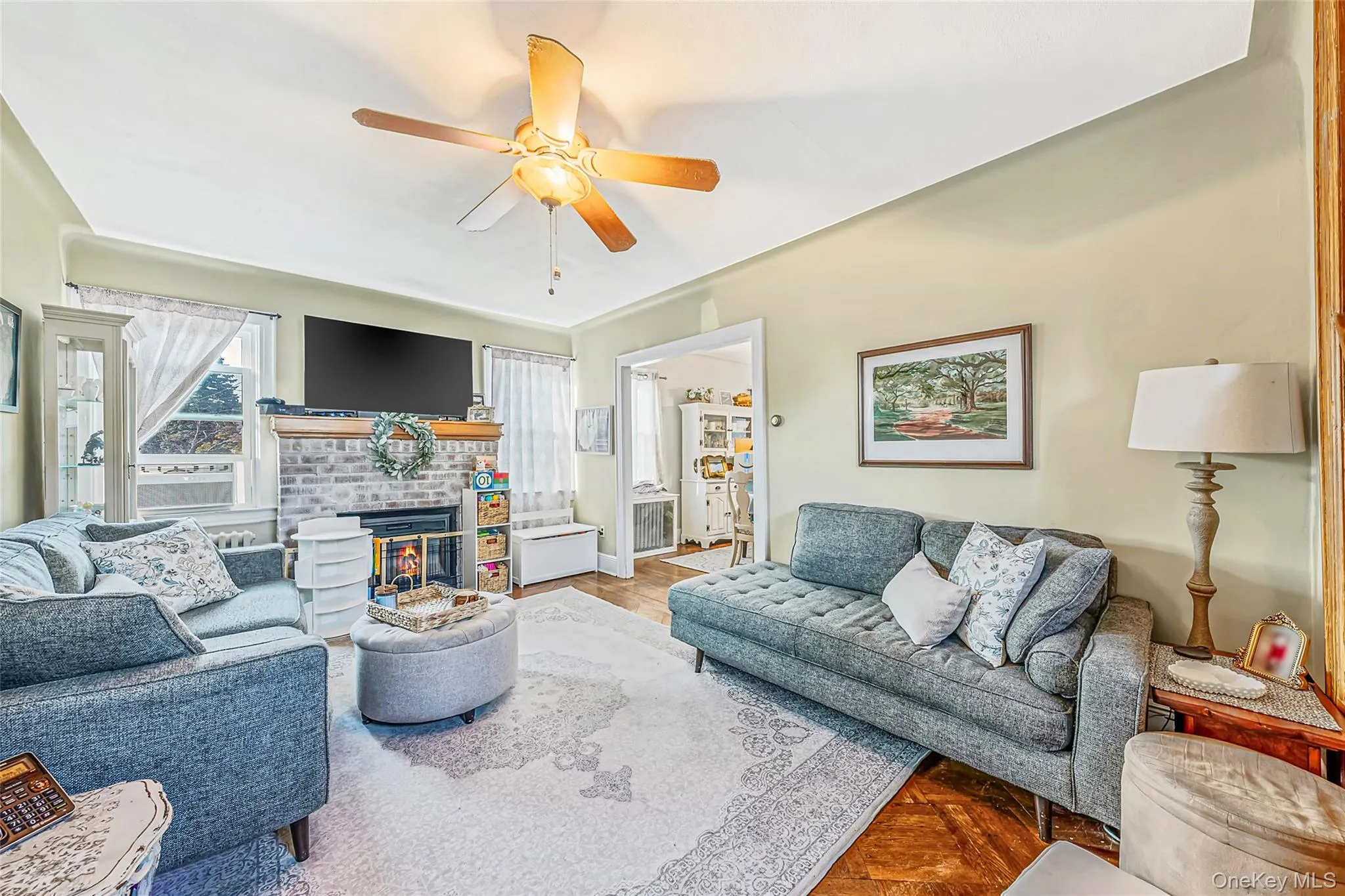 750 Howard Avenue, Babylon, NY, 3 Bedrooms Bedrooms, 7 Rooms Rooms,1 BathroomBathrooms,Residential,For Rent,Howard,0,1041271 750 Howard Avenue, Babylon, NY, 3 Bedrooms Bedrooms, 7 Rooms Rooms,1 BathroomBathrooms,Residential,For Rent,Howard,0,1041271