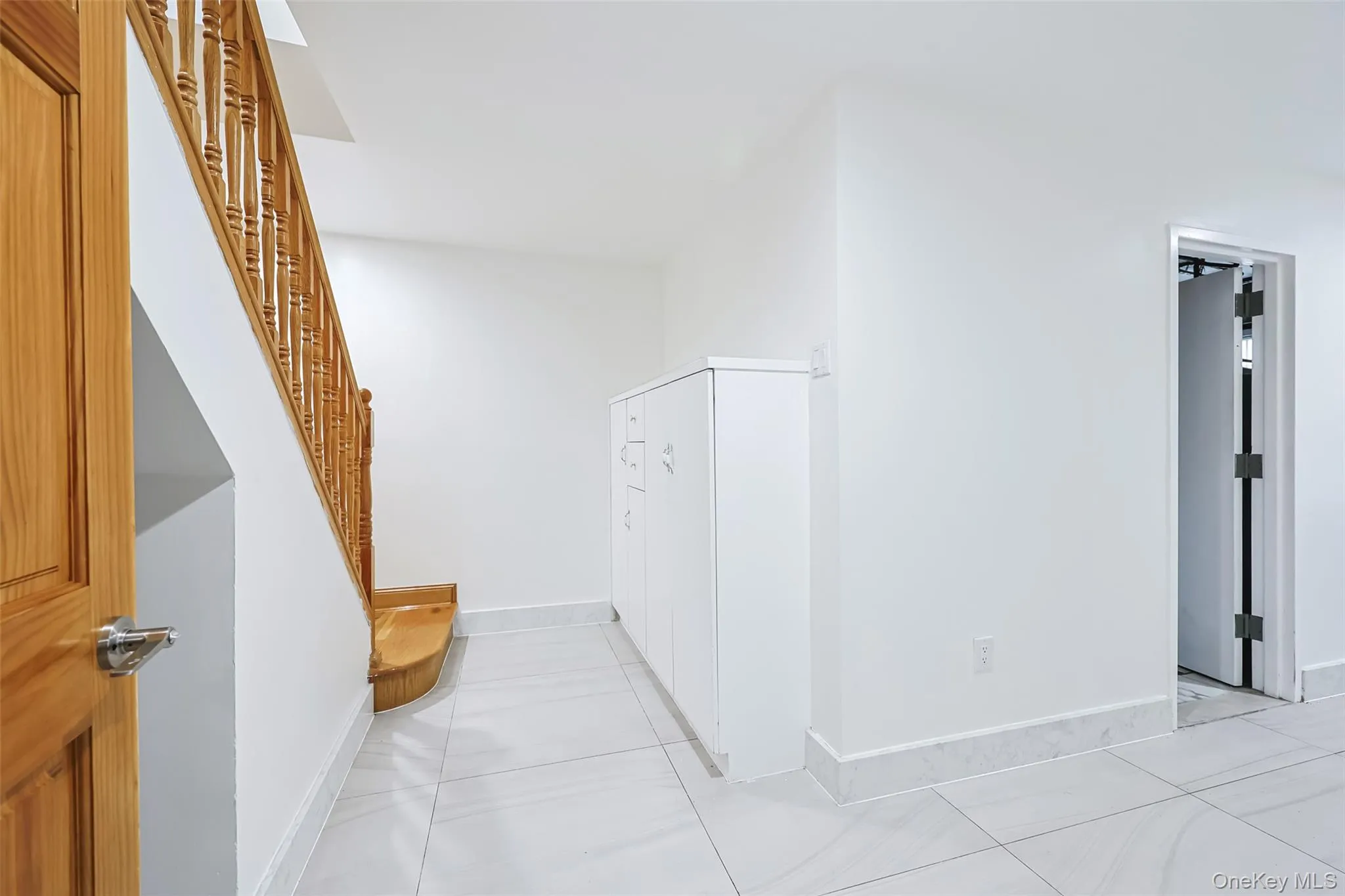 9001 70th Drive, New York, NY, 2 Bedrooms Bedrooms, 4 Rooms Rooms,1 BathroomBathrooms,Residential Lease,For Rent,70th,0,1041273 9001 70th Drive, New York, NY, 2 Bedrooms Bedrooms, 4 Rooms Rooms,1 BathroomBathrooms,Residential Lease,For Rent,70th,0,1041273