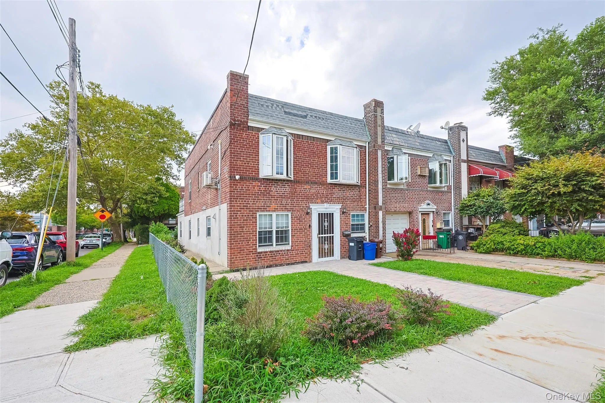9001 70th Drive, New York, NY, 2 Bedrooms Bedrooms, 4 Rooms Rooms,1 BathroomBathrooms,Residential Lease,For Rent,70th,0,1041273 9001 70th Drive, New York, NY, 2 Bedrooms Bedrooms, 4 Rooms Rooms,1 BathroomBathrooms,Residential Lease,For Rent,70th,0,1041273