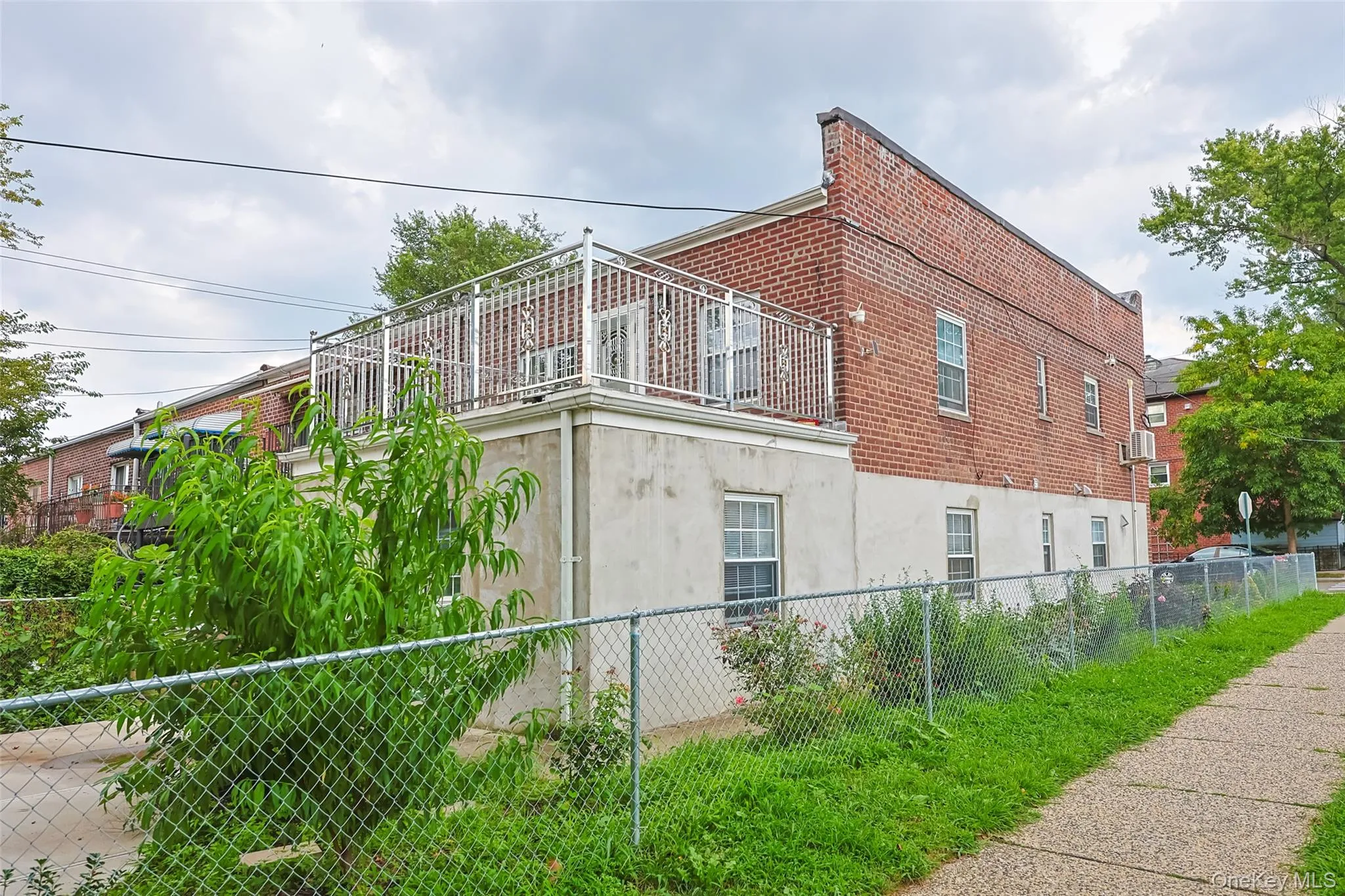 9001 70th Drive, New York, NY, 2 Bedrooms Bedrooms, 4 Rooms Rooms,1 BathroomBathrooms,Residential Lease,For Rent,70th,0,1041273 9001 70th Drive, New York, NY, 2 Bedrooms Bedrooms, 4 Rooms Rooms,1 BathroomBathrooms,Residential Lease,For Rent,70th,0,1041273