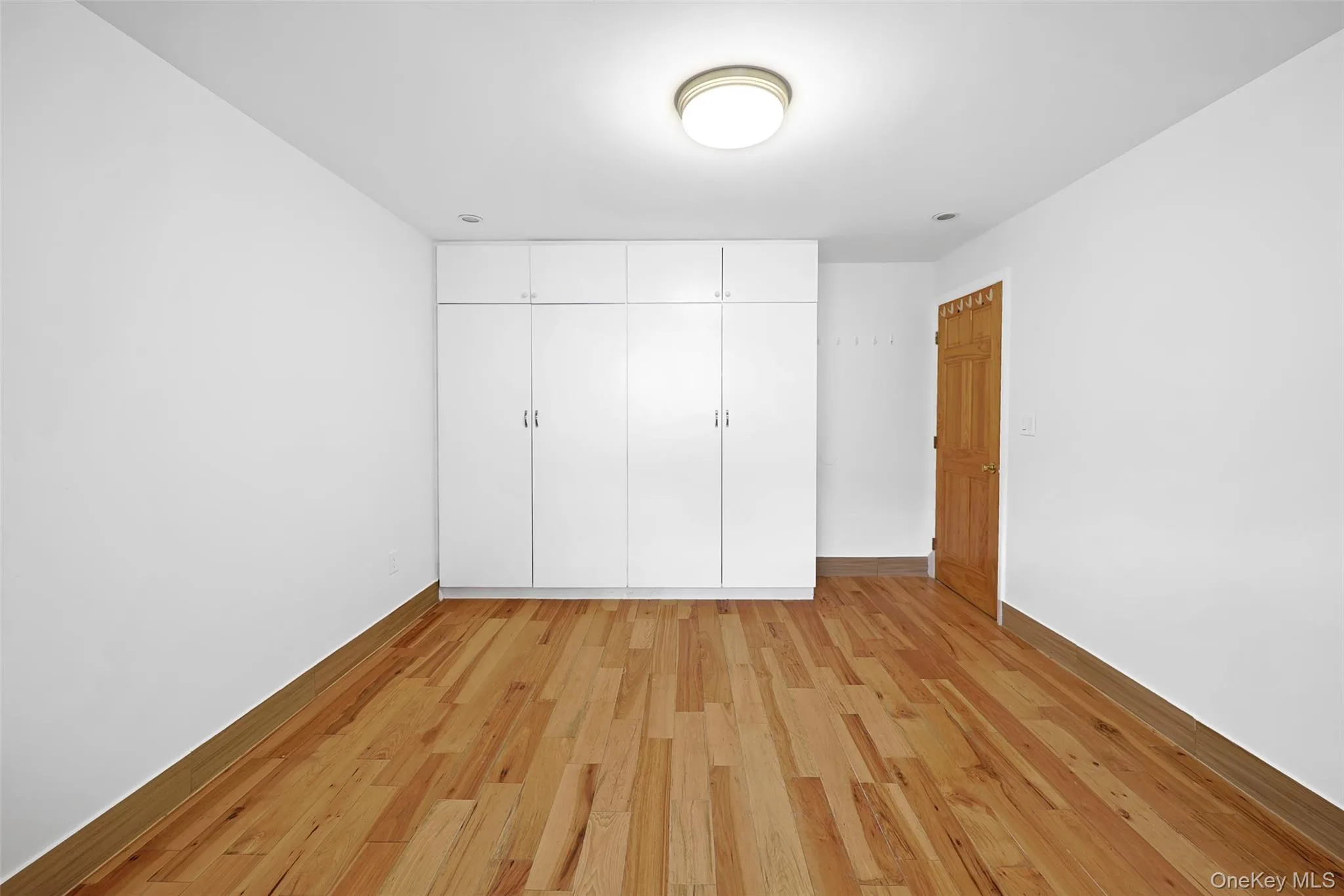 9001 70th Drive, New York, NY, 2 Bedrooms Bedrooms, 4 Rooms Rooms,1 BathroomBathrooms,Residential Lease,For Rent,70th,0,1041273 9001 70th Drive, New York, NY, 2 Bedrooms Bedrooms, 4 Rooms Rooms,1 BathroomBathrooms,Residential Lease,For Rent,70th,0,1041273