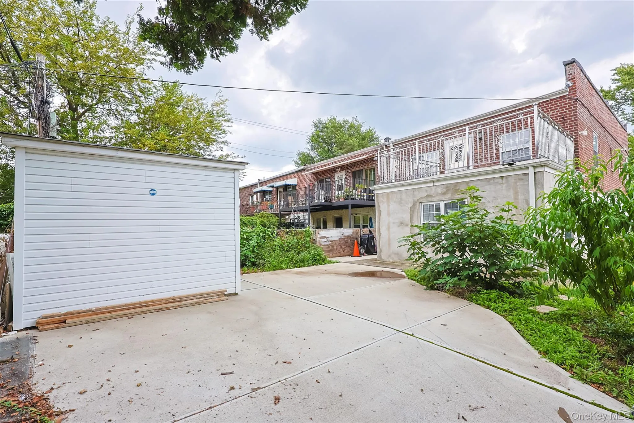 9001 70th Drive, New York, NY, 2 Bedrooms Bedrooms, 4 Rooms Rooms,1 BathroomBathrooms,Residential Lease,For Rent,70th,0,1041273 9001 70th Drive, New York, NY, 2 Bedrooms Bedrooms, 4 Rooms Rooms,1 BathroomBathrooms,Residential Lease,For Rent,70th,0,1041273