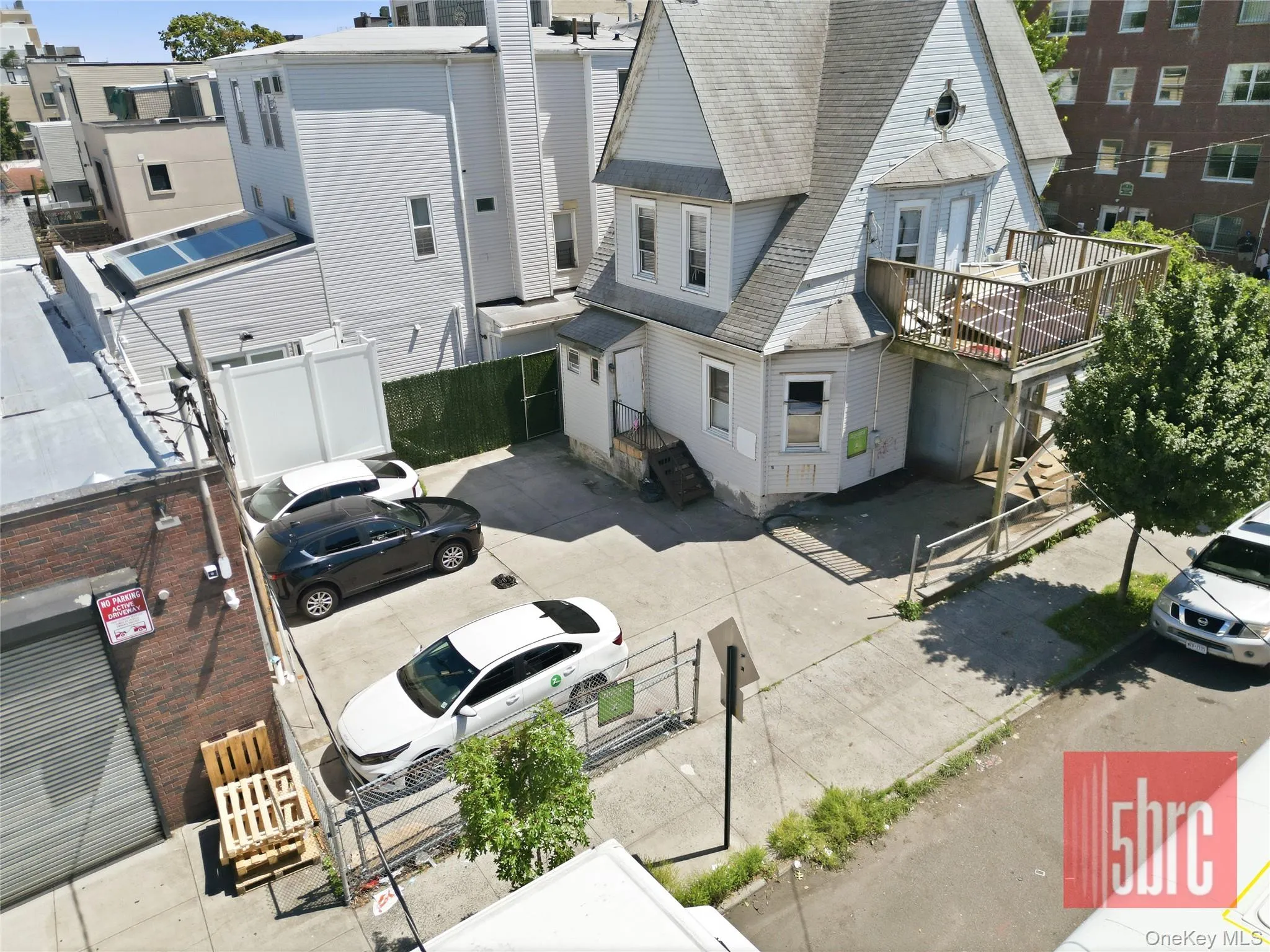 1201 37th Street, New York, NY, 5 Bedrooms Bedrooms, 18 Rooms Rooms,3 BathroomsBathrooms,Residential,For Rent,37th,0,1041274 1201 37th Street, New York, NY, 5 Bedrooms Bedrooms, 18 Rooms Rooms,3 BathroomsBathrooms,Residential,For Rent,37th,0,1041274