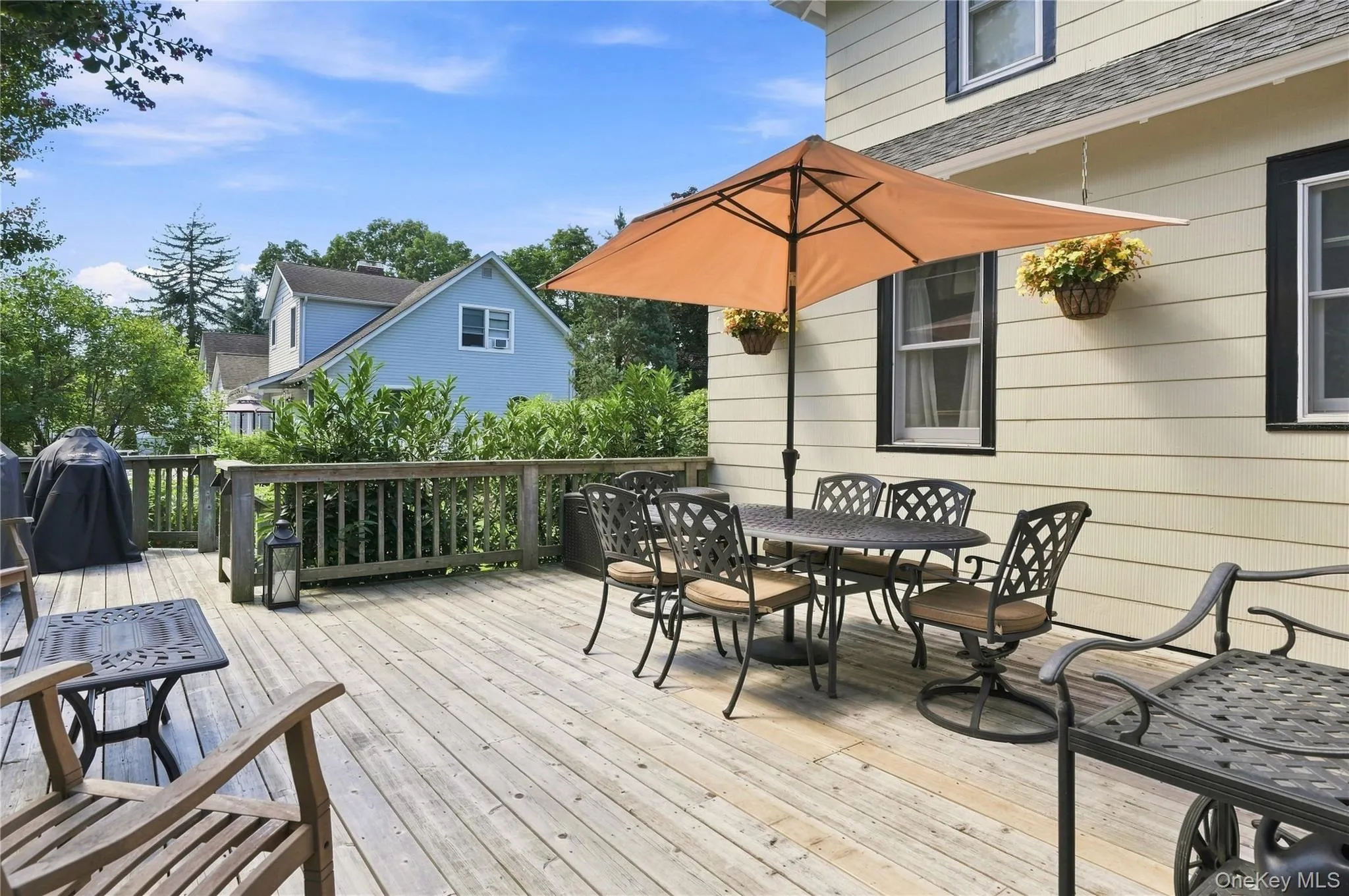 556 Windsor Avenue, Islip, NY, 4 Bedrooms Bedrooms, 9 Rooms Rooms,2 BathroomsBathrooms,Residential,For Rent,Windsor,0,1041275 556 Windsor Avenue, Islip, NY, 4 Bedrooms Bedrooms, 9 Rooms Rooms,2 BathroomsBathrooms,Residential,For Rent,Windsor,0,1041275
