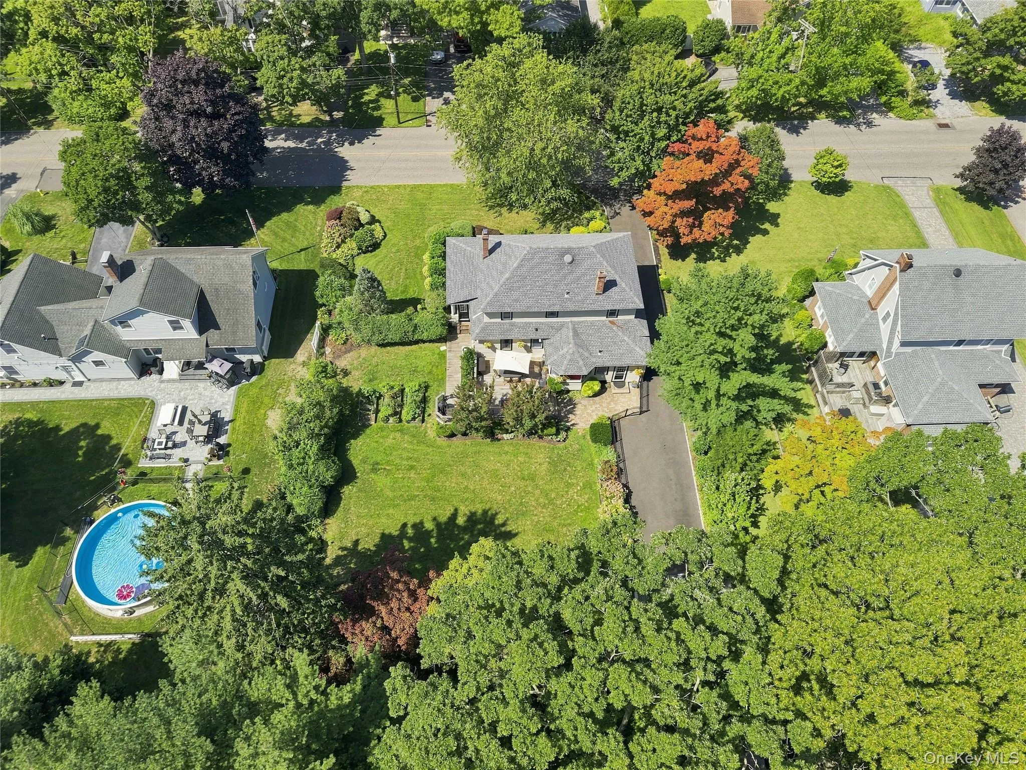 556 Windsor Avenue, Islip, NY, 4 Bedrooms Bedrooms, 9 Rooms Rooms,2 BathroomsBathrooms,Residential,For Rent,Windsor,0,1041275 556 Windsor Avenue, Islip, NY, 4 Bedrooms Bedrooms, 9 Rooms Rooms,2 BathroomsBathrooms,Residential,For Rent,Windsor,0,1041275