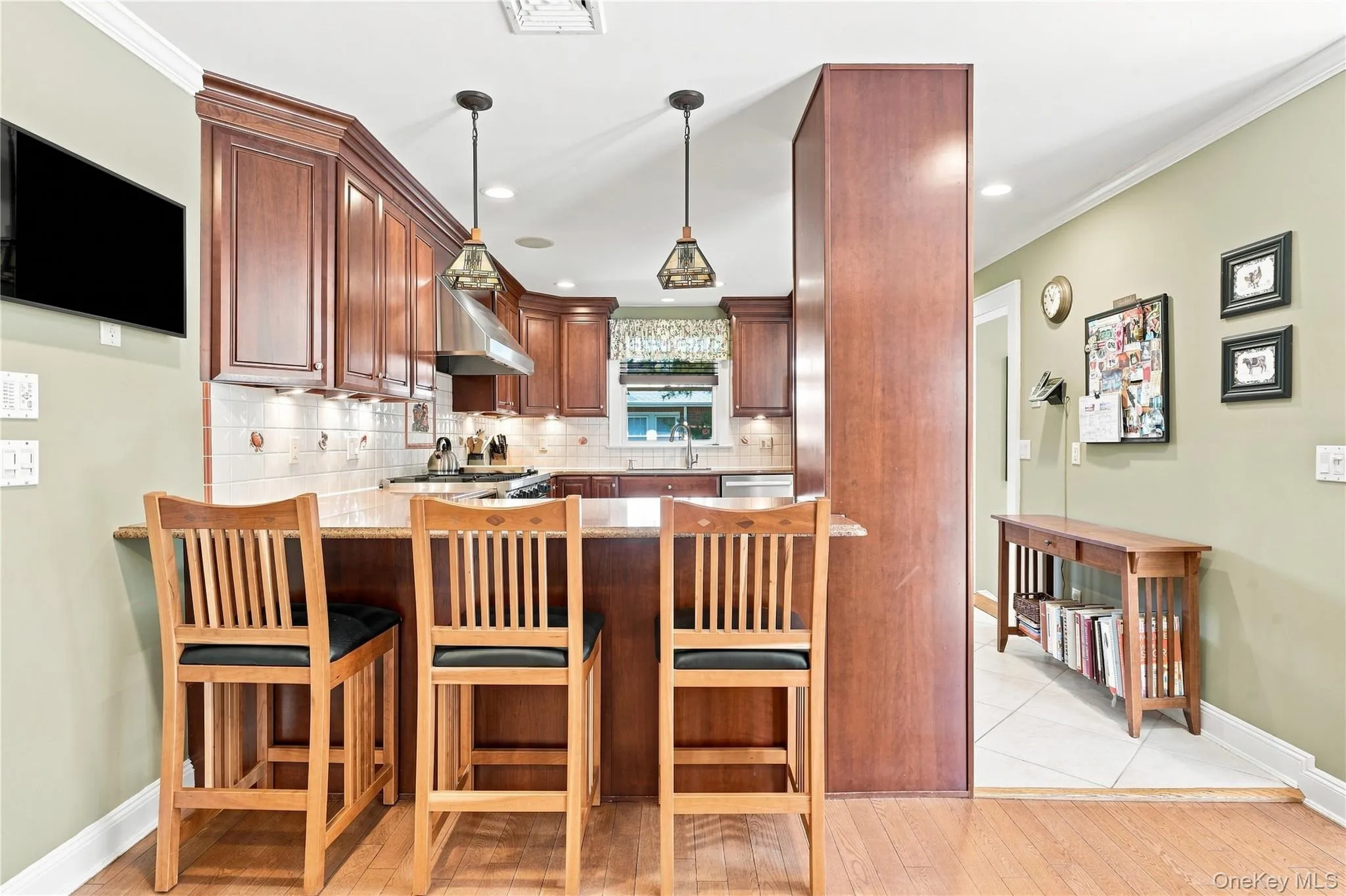 556 Windsor Avenue, Islip, NY, 4 Bedrooms Bedrooms, 9 Rooms Rooms,2 BathroomsBathrooms,Residential,For Rent,Windsor,0,1041275 556 Windsor Avenue, Islip, NY, 4 Bedrooms Bedrooms, 9 Rooms Rooms,2 BathroomsBathrooms,Residential,For Rent,Windsor,0,1041275