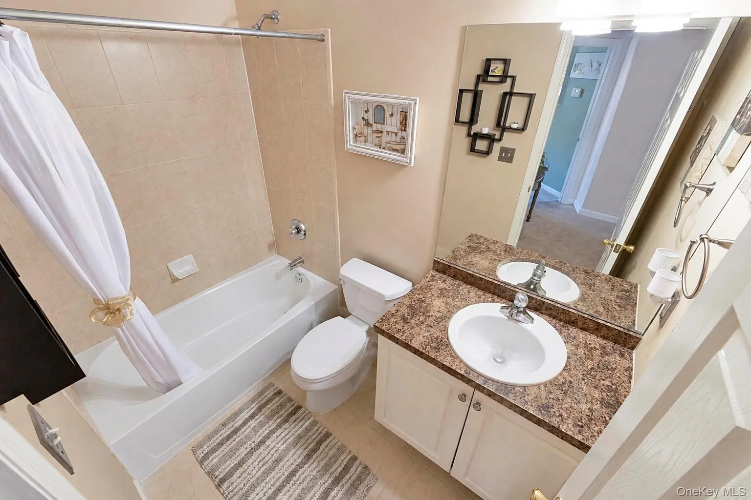 3 Arielle Court, Islip, NY, 3 Bedrooms Bedrooms, 12 Rooms Rooms,2 BathroomsBathrooms,Residential,For Rent,Arielle,0,1041285 3 Arielle Court, Islip, NY, 3 Bedrooms Bedrooms, 12 Rooms Rooms,2 BathroomsBathrooms,Residential,For Rent,Arielle,0,1041285