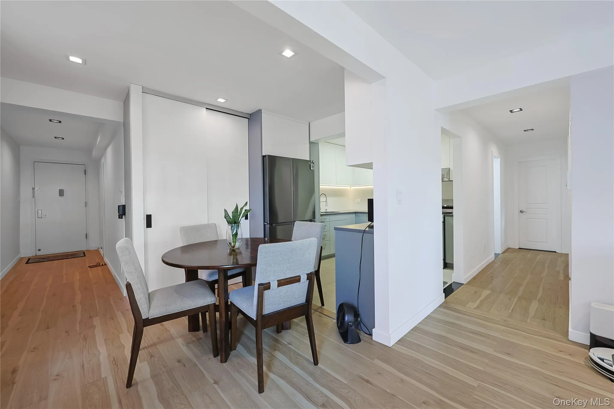 13604 Cherry Avenue, New York, NY, 2 Bedrooms Bedrooms, 5 Rooms Rooms,1 BathroomBathrooms,Residential,For Rent,Cherry,0,1041286 13604 Cherry Avenue, New York, NY, 2 Bedrooms Bedrooms, 5 Rooms Rooms,1 BathroomBathrooms,Residential,For Rent,Cherry,0,1041286