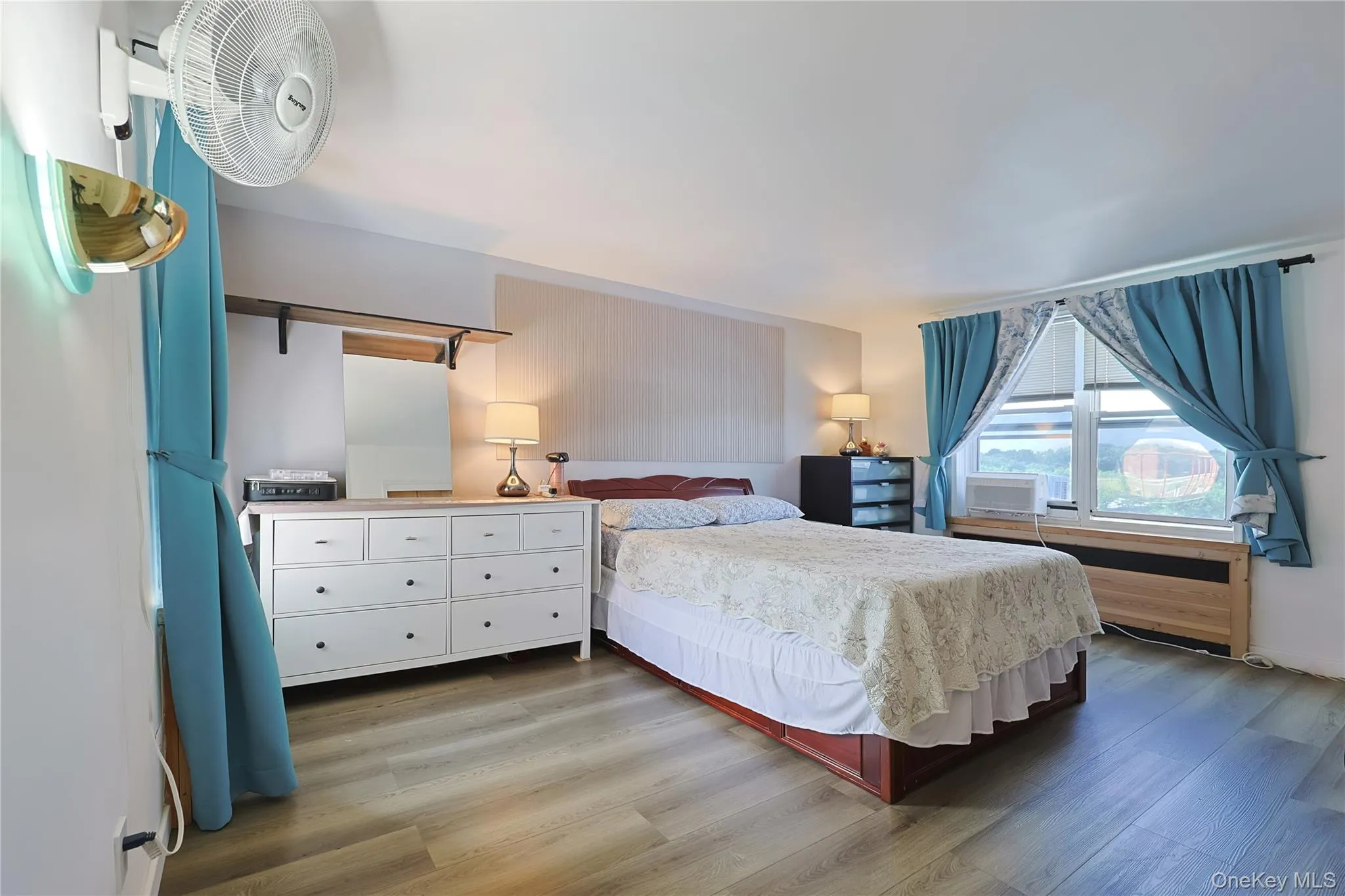 13604 Cherry Avenue, New York, NY, 2 Bedrooms Bedrooms, 5 Rooms Rooms,1 BathroomBathrooms,Residential,For Rent,Cherry,0,1041286 13604 Cherry Avenue, New York, NY, 2 Bedrooms Bedrooms, 5 Rooms Rooms,1 BathroomBathrooms,Residential,For Rent,Cherry,0,1041286