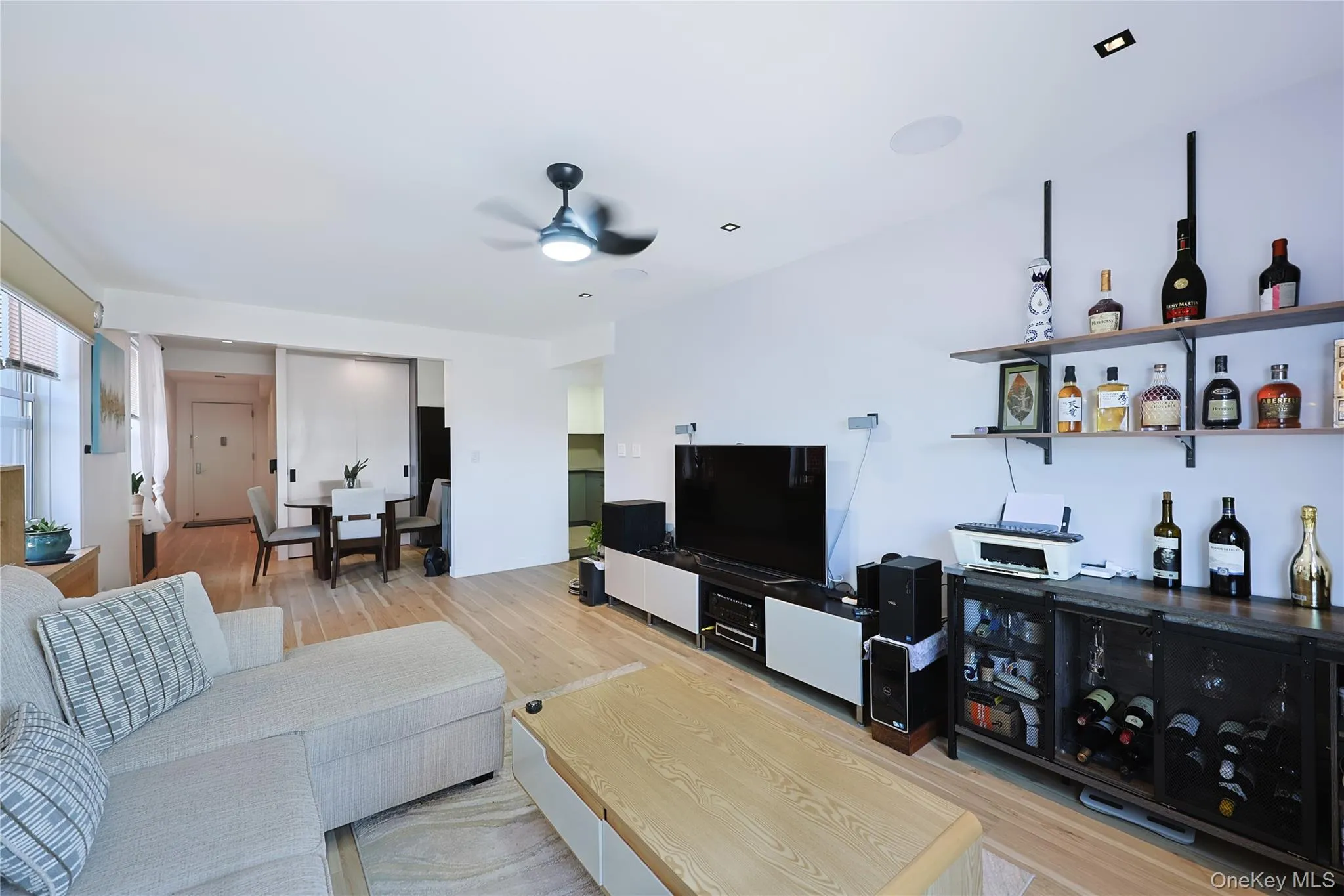 13604 Cherry Avenue, New York, NY, 2 Bedrooms Bedrooms, 5 Rooms Rooms,1 BathroomBathrooms,Residential,For Rent,Cherry,0,1041286 13604 Cherry Avenue, New York, NY, 2 Bedrooms Bedrooms, 5 Rooms Rooms,1 BathroomBathrooms,Residential,For Rent,Cherry,0,1041286