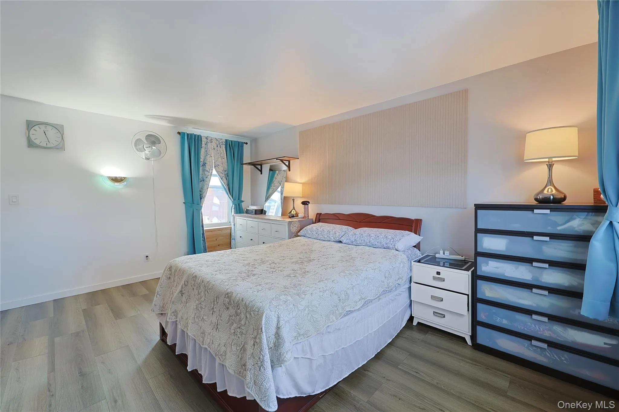 13604 Cherry Avenue, New York, NY, 2 Bedrooms Bedrooms, 5 Rooms Rooms,1 BathroomBathrooms,Residential,For Rent,Cherry,0,1041286 13604 Cherry Avenue, New York, NY, 2 Bedrooms Bedrooms, 5 Rooms Rooms,1 BathroomBathrooms,Residential,For Rent,Cherry,0,1041286