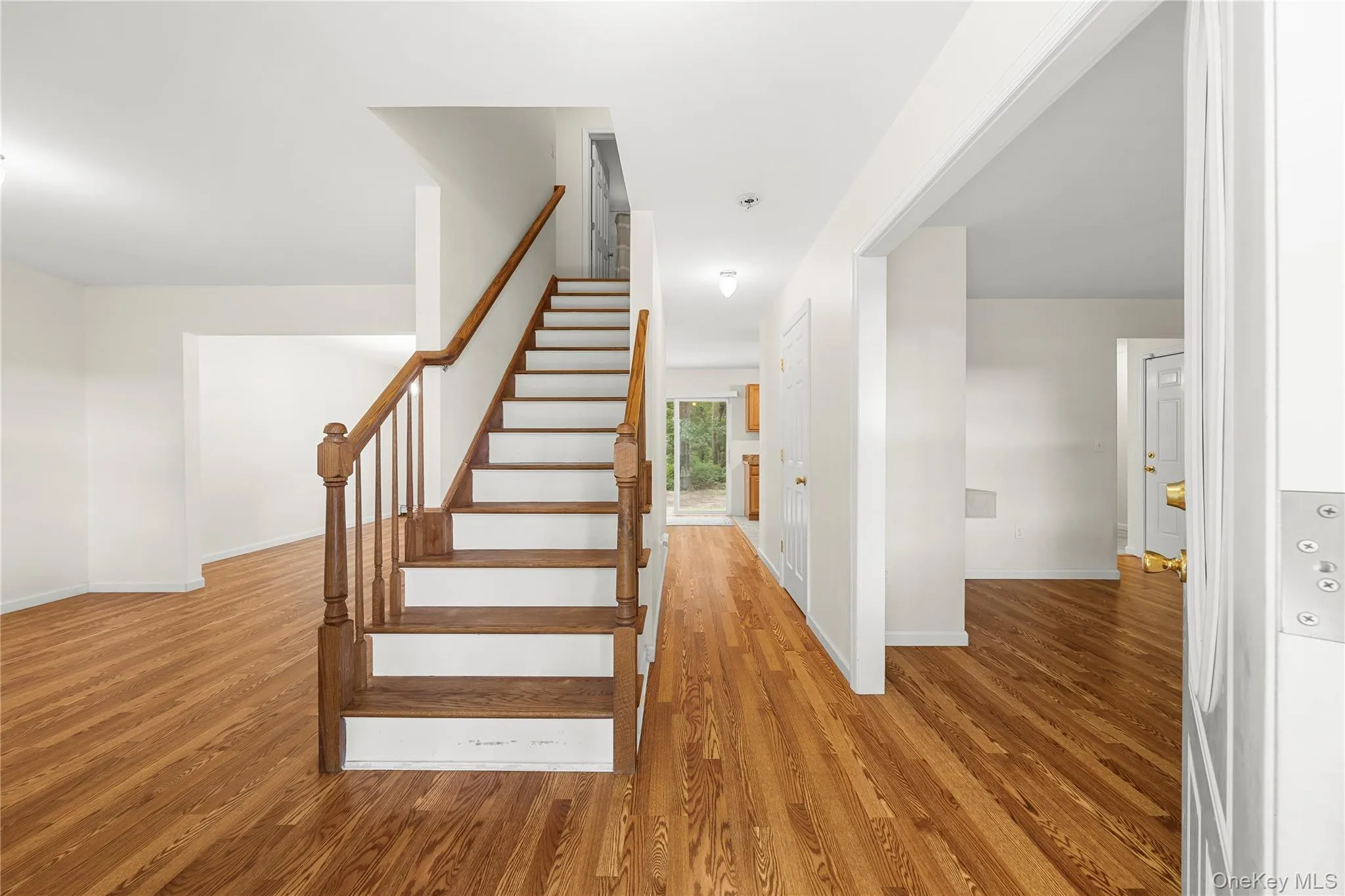 144 Dawn Drive, Brookhaven, NY, 3 Bedrooms Bedrooms, 8 Rooms Rooms,2 BathroomsBathrooms,Residential,For Rent,Dawn,0,1041291 144 Dawn Drive, Brookhaven, NY, 3 Bedrooms Bedrooms, 8 Rooms Rooms,2 BathroomsBathrooms,Residential,For Rent,Dawn,0,1041291