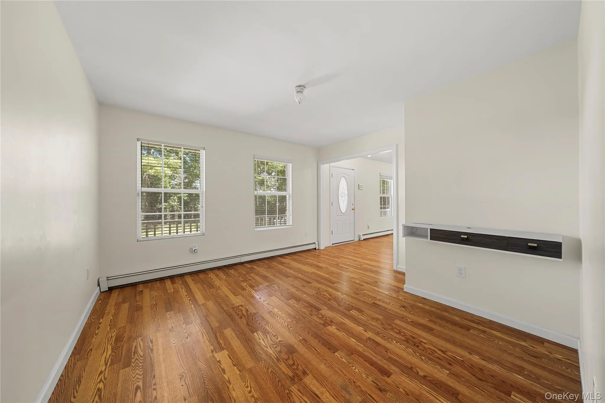 144 Dawn Drive, Brookhaven, NY, 3 Bedrooms Bedrooms, 8 Rooms Rooms,2 BathroomsBathrooms,Residential,For Rent,Dawn,0,1041291 144 Dawn Drive, Brookhaven, NY, 3 Bedrooms Bedrooms, 8 Rooms Rooms,2 BathroomsBathrooms,Residential,For Rent,Dawn,0,1041291