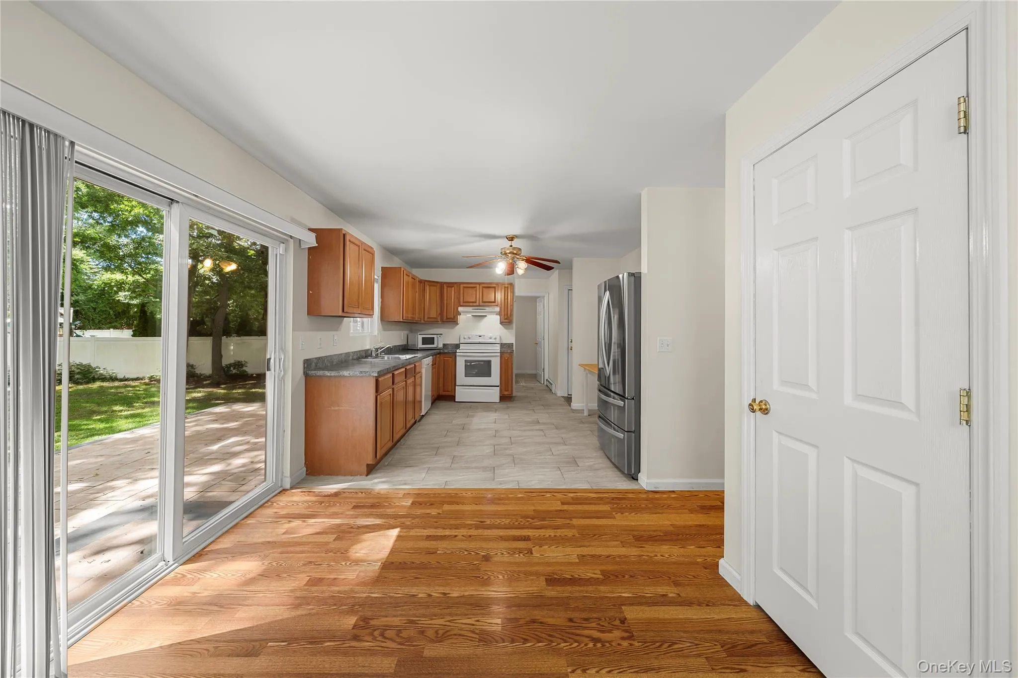 144 Dawn Drive, Brookhaven, NY, 3 Bedrooms Bedrooms, 8 Rooms Rooms,2 BathroomsBathrooms,Residential,For Rent,Dawn,0,1041291 144 Dawn Drive, Brookhaven, NY, 3 Bedrooms Bedrooms, 8 Rooms Rooms,2 BathroomsBathrooms,Residential,For Rent,Dawn,0,1041291