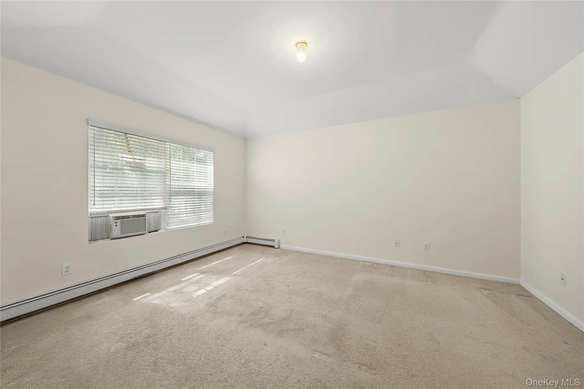 144 Dawn Drive, Brookhaven, NY, 3 Bedrooms Bedrooms, 8 Rooms Rooms,2 BathroomsBathrooms,Residential,For Rent,Dawn,0,1041291 144 Dawn Drive, Brookhaven, NY, 3 Bedrooms Bedrooms, 8 Rooms Rooms,2 BathroomsBathrooms,Residential,For Rent,Dawn,0,1041291