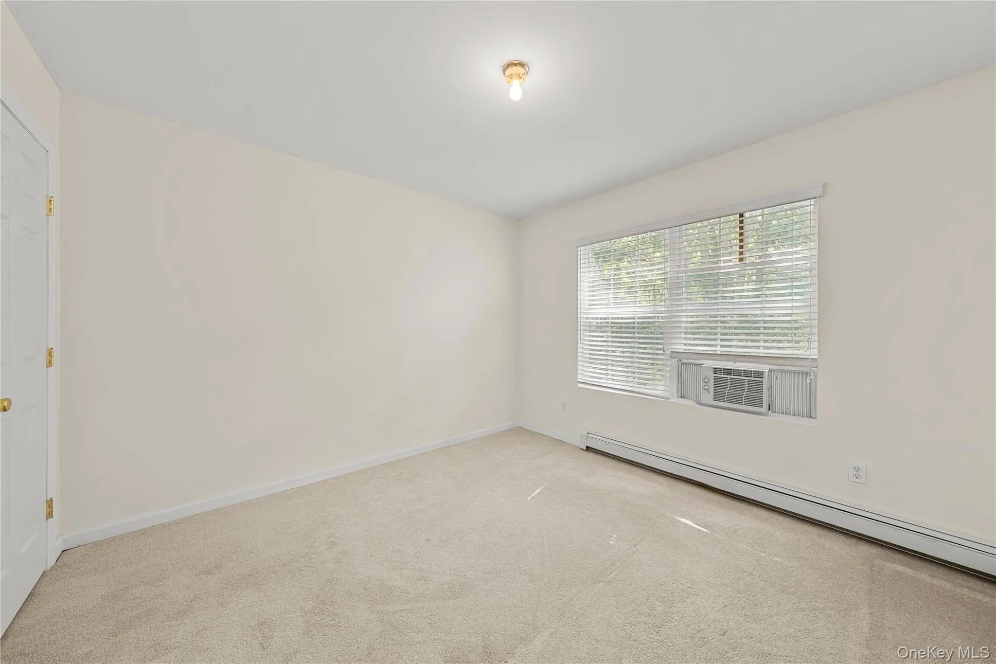 144 Dawn Drive, Brookhaven, NY, 3 Bedrooms Bedrooms, 8 Rooms Rooms,2 BathroomsBathrooms,Residential,For Rent,Dawn,0,1041291 144 Dawn Drive, Brookhaven, NY, 3 Bedrooms Bedrooms, 8 Rooms Rooms,2 BathroomsBathrooms,Residential,For Rent,Dawn,0,1041291