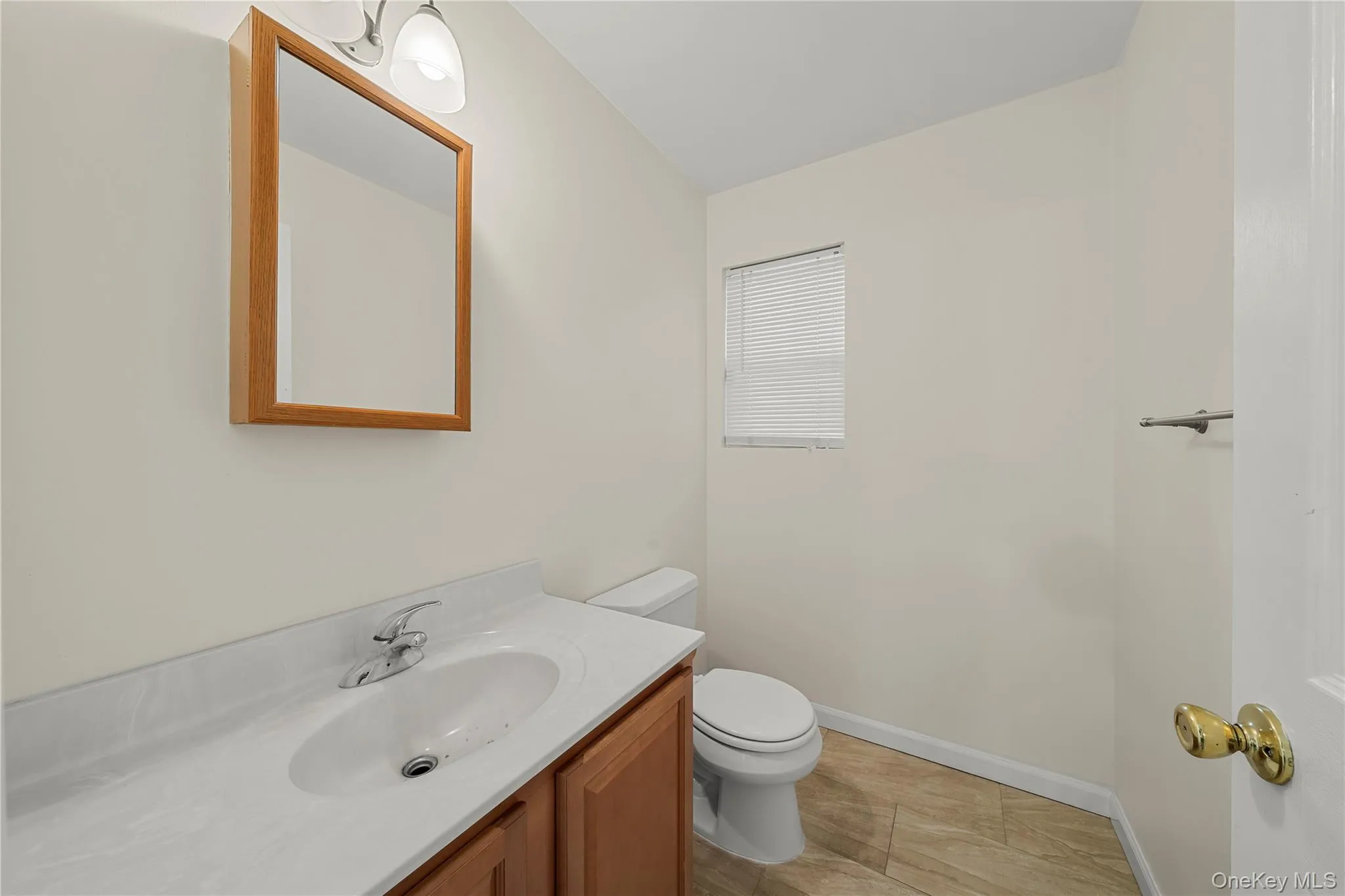 144 Dawn Drive, Brookhaven, NY, 3 Bedrooms Bedrooms, 8 Rooms Rooms,2 BathroomsBathrooms,Residential,For Rent,Dawn,0,1041291 144 Dawn Drive, Brookhaven, NY, 3 Bedrooms Bedrooms, 8 Rooms Rooms,2 BathroomsBathrooms,Residential,For Rent,Dawn,0,1041291