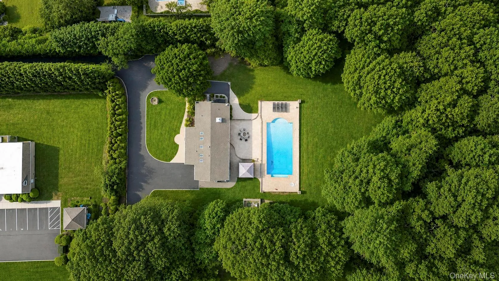 98 Echo Avenue, Brookhaven, NY, 5 Bedrooms Bedrooms, 10 Rooms Rooms,3 BathroomsBathrooms,Residential,For Rent,Echo,0,1041292 98 Echo Avenue, Brookhaven, NY, 5 Bedrooms Bedrooms, 10 Rooms Rooms,3 BathroomsBathrooms,Residential,For Rent,Echo,0,1041292