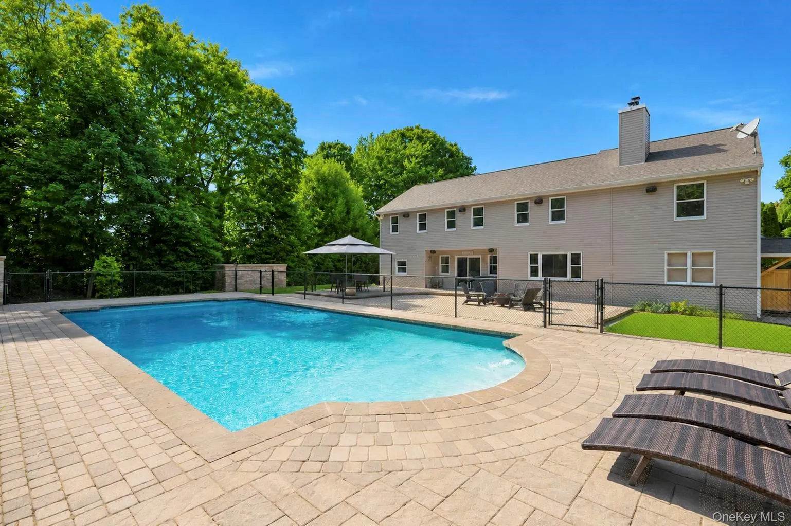 98 Echo Avenue, Brookhaven, NY, 5 Bedrooms Bedrooms, 10 Rooms Rooms,3 BathroomsBathrooms,Residential,For Rent,Echo,0,1041292 98 Echo Avenue, Brookhaven, NY, 5 Bedrooms Bedrooms, 10 Rooms Rooms,3 BathroomsBathrooms,Residential,For Rent,Echo,0,1041292