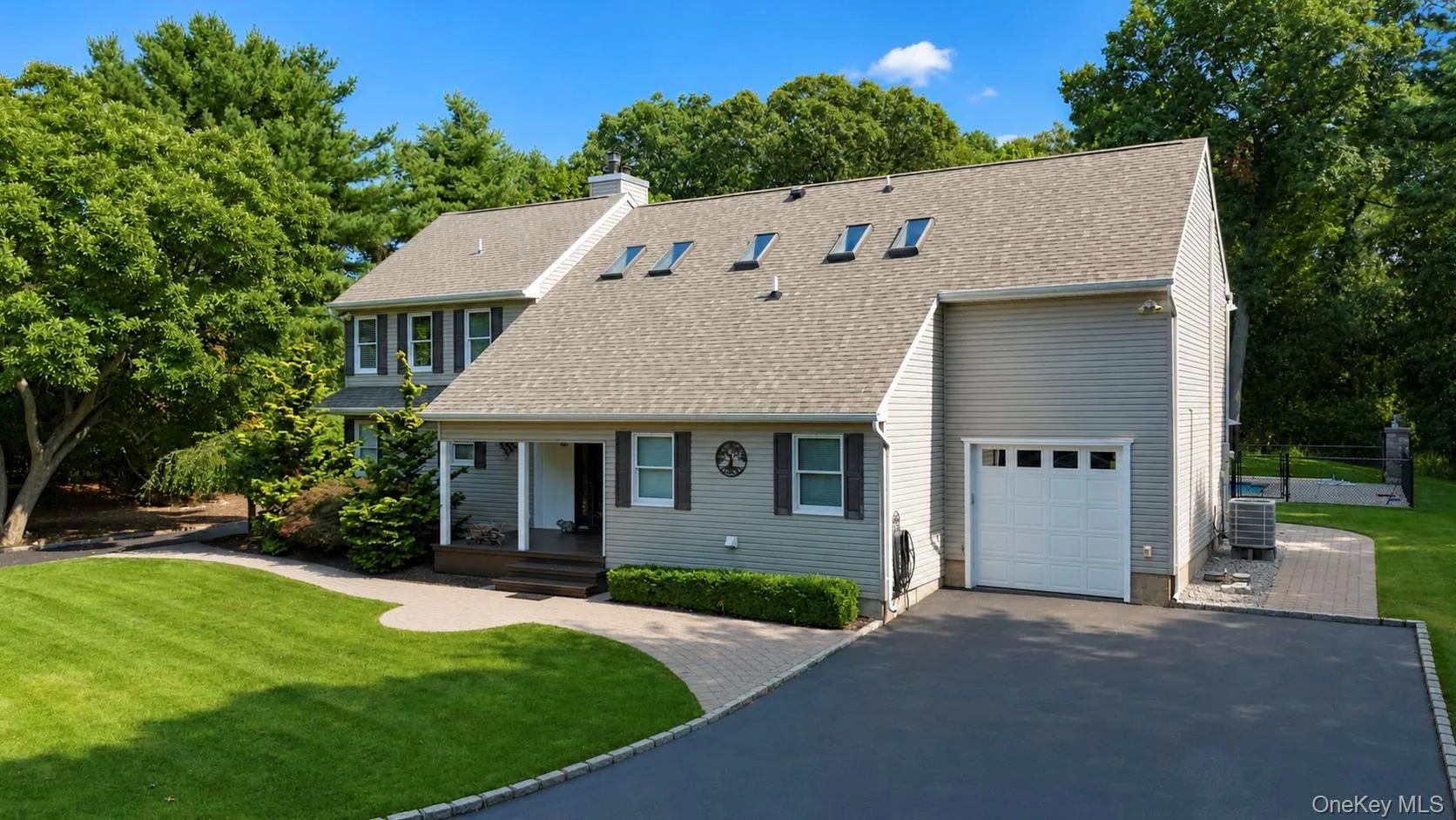 98 Echo Avenue, Brookhaven, NY, 5 Bedrooms Bedrooms, 10 Rooms Rooms,3 BathroomsBathrooms,Residential,For Rent,Echo,0,1041292 98 Echo Avenue, Brookhaven, NY, 5 Bedrooms Bedrooms, 10 Rooms Rooms,3 BathroomsBathrooms,Residential,For Rent,Echo,0,1041292