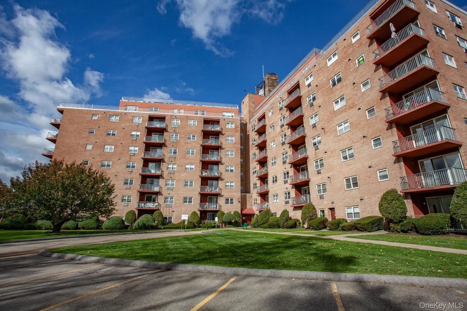 1 Lakeview Drive, Peekskill, NY, 1 Bedroom Bedrooms, 4 Rooms Rooms,1 BathroomBathrooms,Residential,For Rent,Lakeview,0,1041293 1 Lakeview Drive, Peekskill, NY, 1 Bedroom Bedrooms, 4 Rooms Rooms,1 BathroomBathrooms,Residential,For Rent,Lakeview,0,1041293