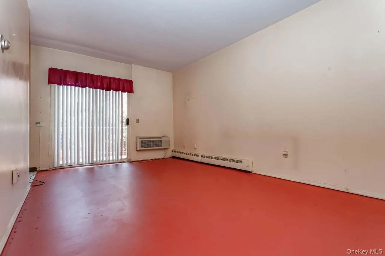 1 Lakeview Drive, Peekskill, NY, 1 Bedroom Bedrooms, 4 Rooms Rooms,1 BathroomBathrooms,Residential,For Rent,Lakeview,0,1041293 1 Lakeview Drive, Peekskill, NY, 1 Bedroom Bedrooms, 4 Rooms Rooms,1 BathroomBathrooms,Residential,For Rent,Lakeview,0,1041293