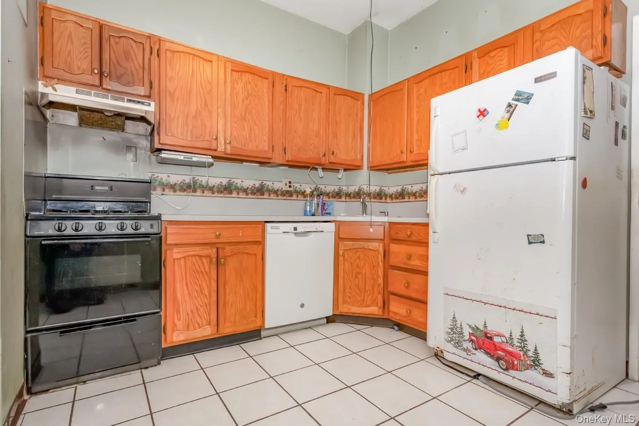 1 Lakeview Drive, Peekskill, NY, 1 Bedroom Bedrooms, 4 Rooms Rooms,1 BathroomBathrooms,Residential,For Rent,Lakeview,0,1041293 1 Lakeview Drive, Peekskill, NY, 1 Bedroom Bedrooms, 4 Rooms Rooms,1 BathroomBathrooms,Residential,For Rent,Lakeview,0,1041293