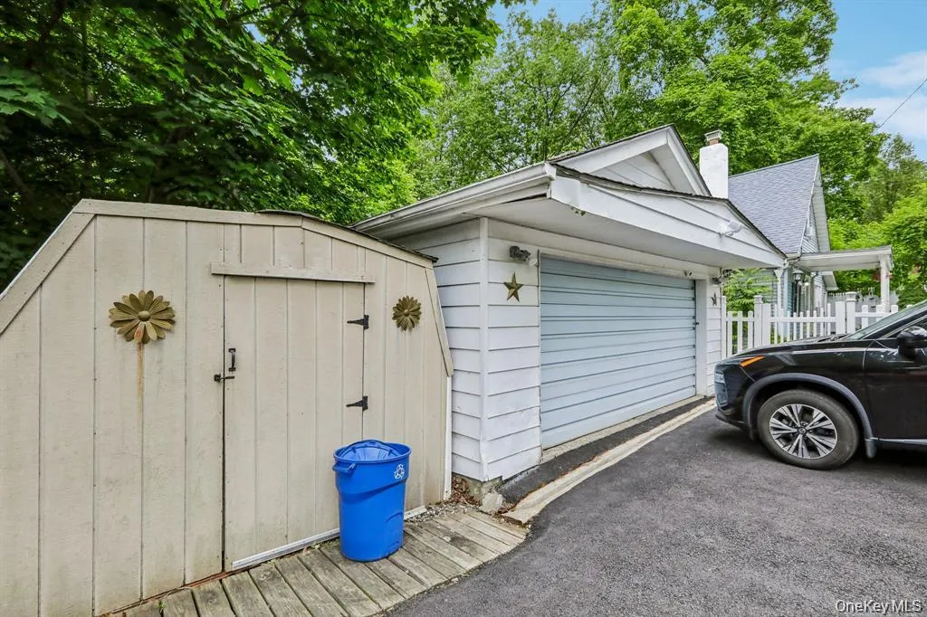 25 Croton Drive, Kent, NY, 3 Bedrooms Bedrooms, 6 Rooms Rooms,3 BathroomsBathrooms,Residential,For Rent,Croton,0,1041299 25 Croton Drive, Kent, NY, 3 Bedrooms Bedrooms, 6 Rooms Rooms,3 BathroomsBathrooms,Residential,For Rent,Croton,0,1041299