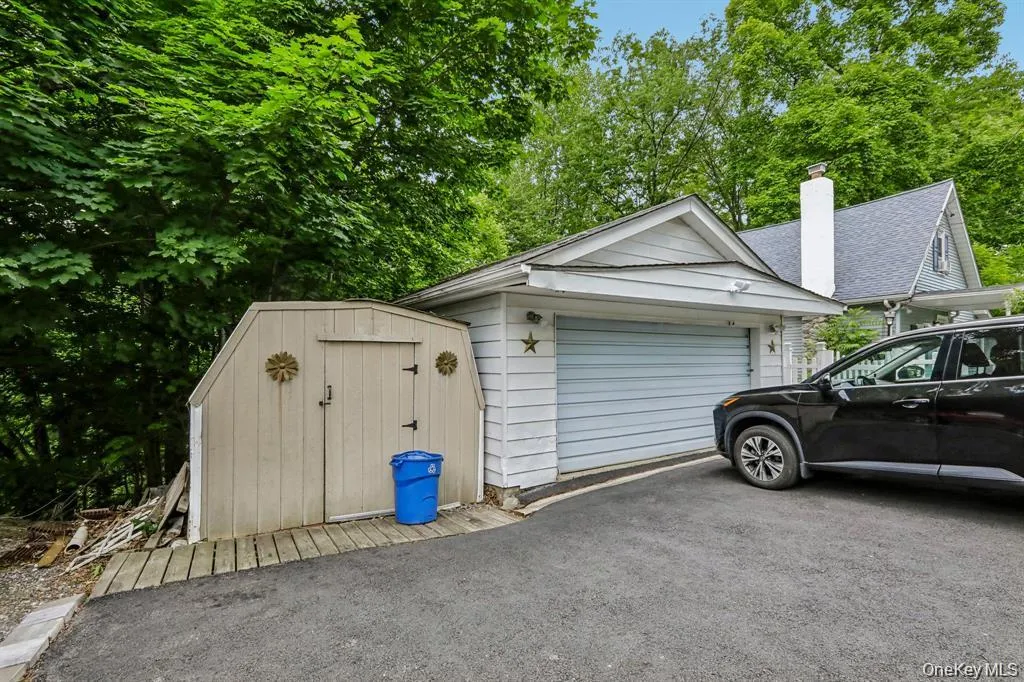 25 Croton Drive, Kent, NY, 3 Bedrooms Bedrooms, 6 Rooms Rooms,3 BathroomsBathrooms,Residential,For Rent,Croton,0,1041299 25 Croton Drive, Kent, NY, 3 Bedrooms Bedrooms, 6 Rooms Rooms,3 BathroomsBathrooms,Residential,For Rent,Croton,0,1041299