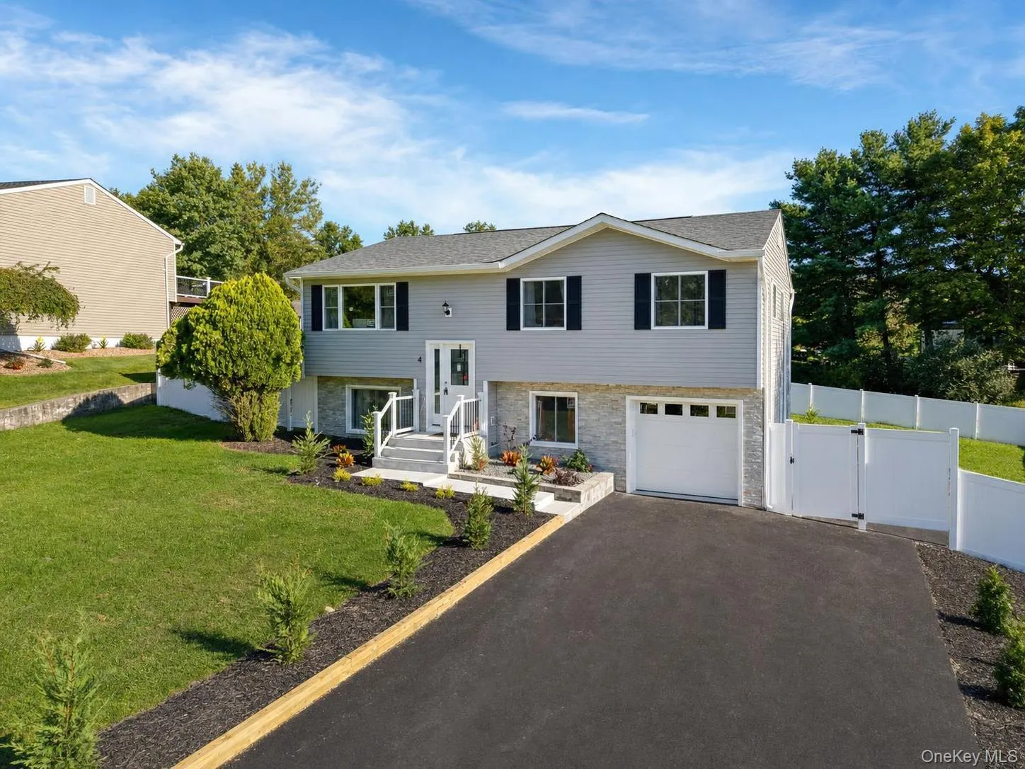 4 Liberty Court, Blooming Grove, NY, 4 Bedrooms Bedrooms, 11 Rooms Rooms,3 BathroomsBathrooms,Residential,For Rent,Liberty,0,1041304 4 Liberty Court, Blooming Grove, NY, 4 Bedrooms Bedrooms, 11 Rooms Rooms,3 BathroomsBathrooms,Residential,For Rent,Liberty,0,1041304