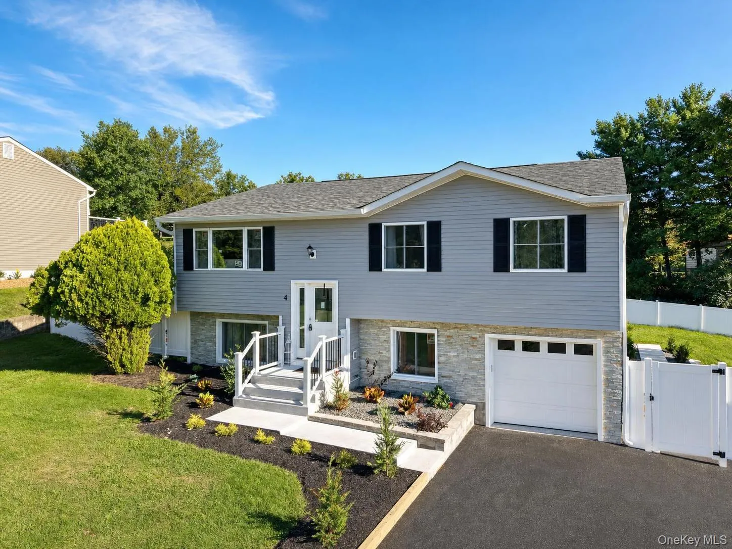 4 Liberty Court, Blooming Grove, NY, 4 Bedrooms Bedrooms, 11 Rooms Rooms,3 BathroomsBathrooms,Residential,For Rent,Liberty,0,1041304 4 Liberty Court, Blooming Grove, NY, 4 Bedrooms Bedrooms, 11 Rooms Rooms,3 BathroomsBathrooms,Residential,For Rent,Liberty,0,1041304