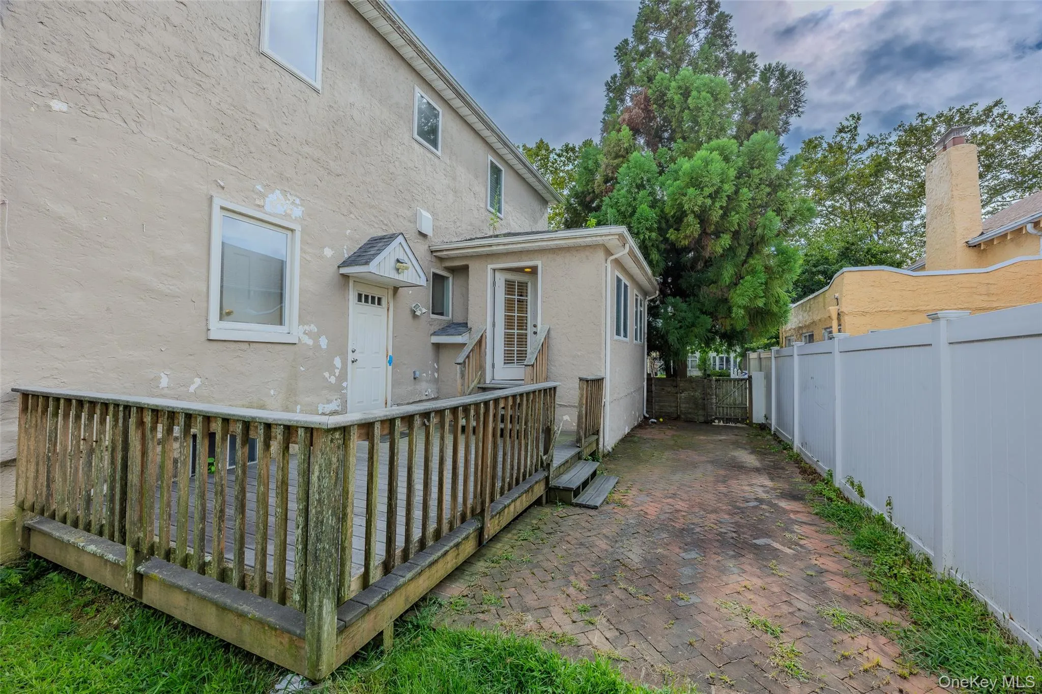 319 Frankel Boulevard, Hempstead, NY, 4 Bedrooms Bedrooms, 9 Rooms Rooms,3 BathroomsBathrooms,Residential,For Rent,Frankel,0,1041308 319 Frankel Boulevard, Hempstead, NY, 4 Bedrooms Bedrooms, 9 Rooms Rooms,3 BathroomsBathrooms,Residential,For Rent,Frankel,0,1041308