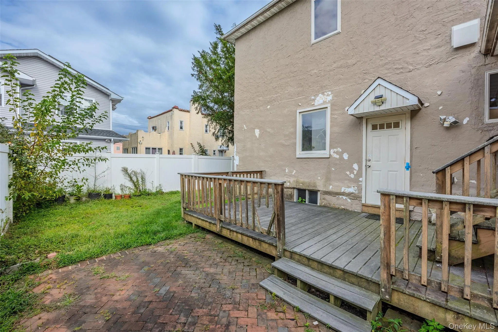 319 Frankel Boulevard, Hempstead, NY, 4 Bedrooms Bedrooms, 9 Rooms Rooms,3 BathroomsBathrooms,Residential,For Rent,Frankel,0,1041308 319 Frankel Boulevard, Hempstead, NY, 4 Bedrooms Bedrooms, 9 Rooms Rooms,3 BathroomsBathrooms,Residential,For Rent,Frankel,0,1041308