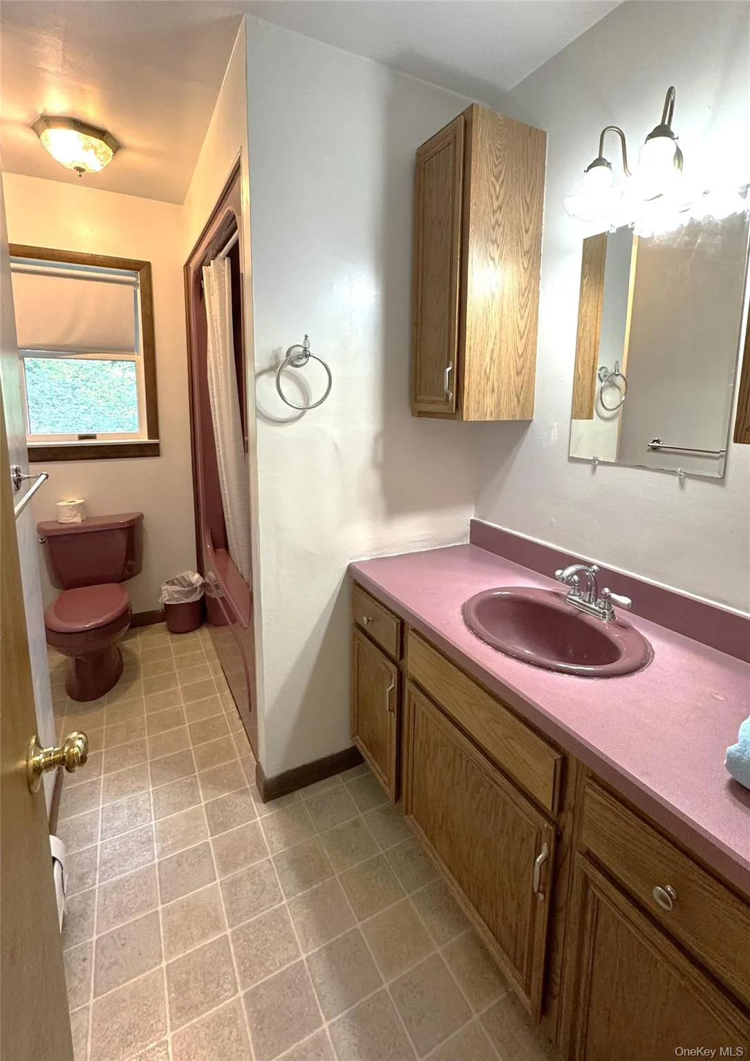17 Brooks Lane, Highlands, NY, 2 Bedrooms Bedrooms, 6 Rooms Rooms,1 BathroomBathrooms,Residential Lease,For Rent,Brooks,0,1041313 17 Brooks Lane, Highlands, NY, 2 Bedrooms Bedrooms, 6 Rooms Rooms,1 BathroomBathrooms,Residential Lease,For Rent,Brooks,0,1041313