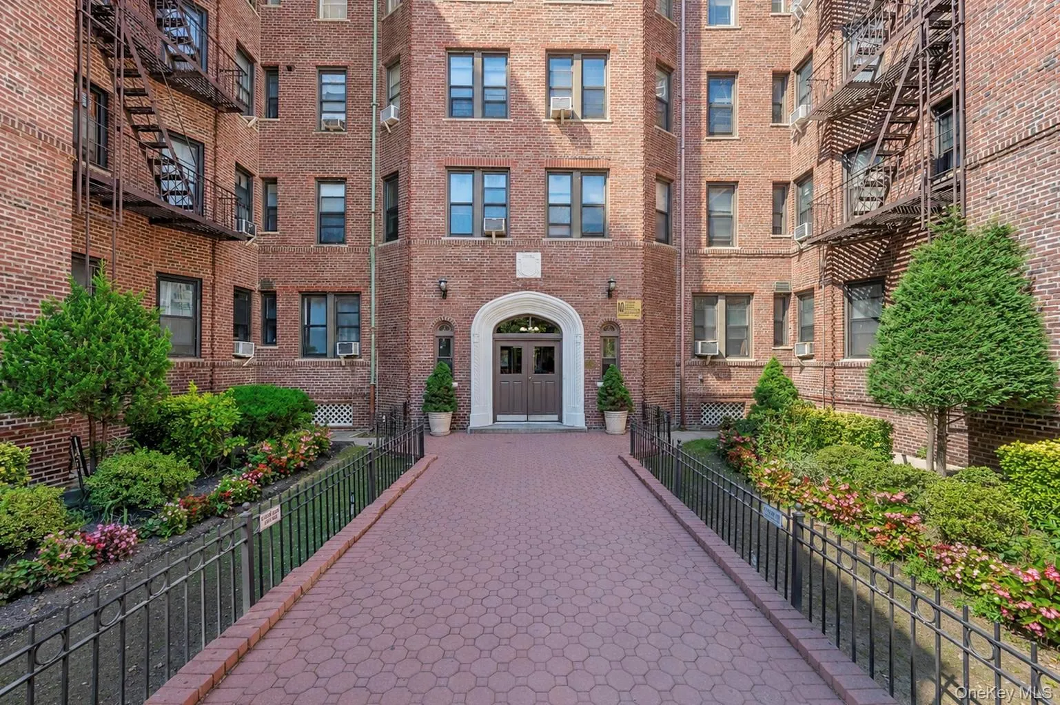 8009 35th Avenue, New York, NY, 1 Bedroom Bedrooms, 4 Rooms Rooms,1 BathroomBathrooms,Residential Lease,For Rent,35th,0,1041316 8009 35th Avenue, New York, NY, 1 Bedroom Bedrooms, 4 Rooms Rooms,1 BathroomBathrooms,Residential Lease,For Rent,35th,0,1041316