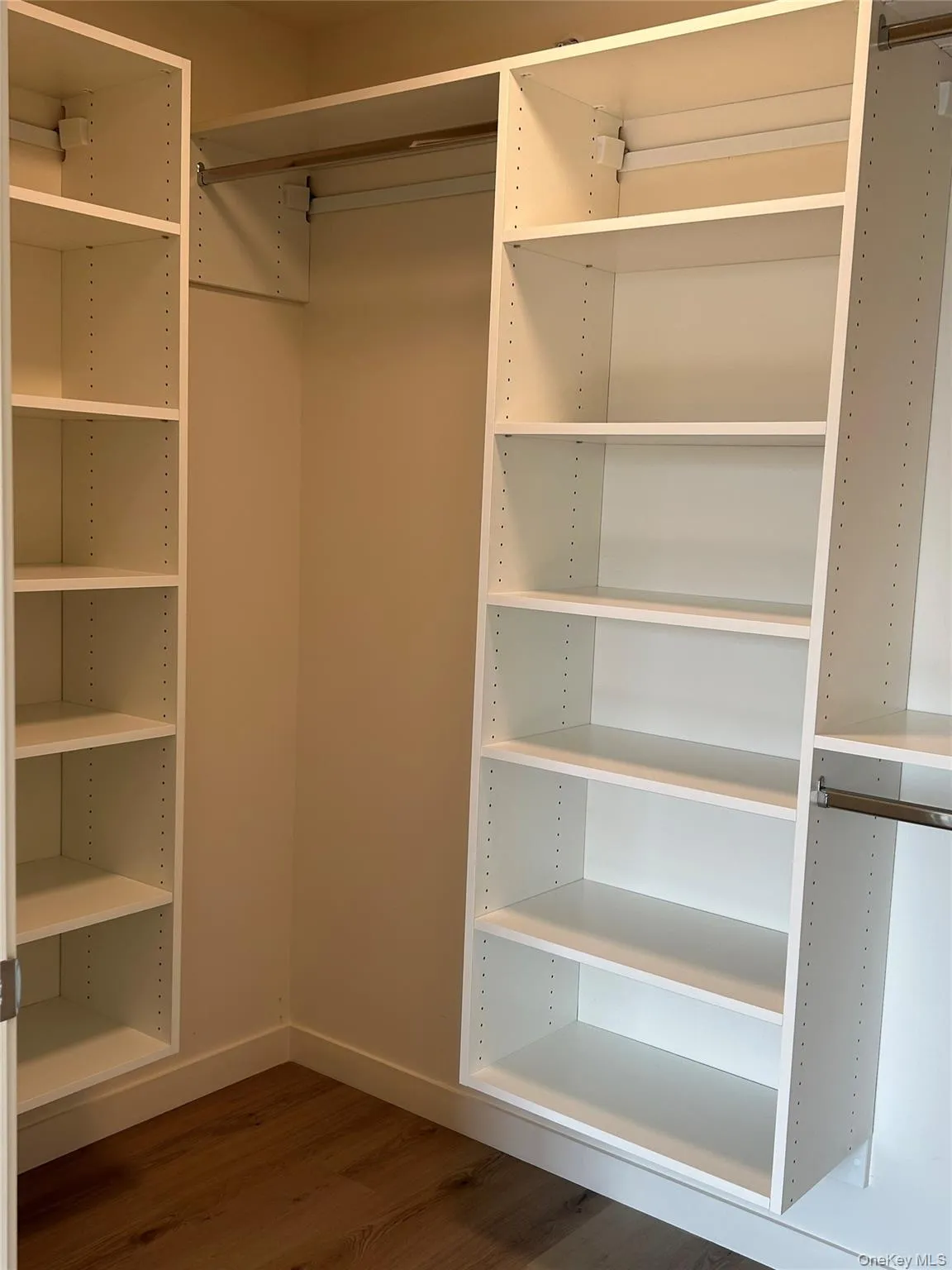 44 Springside Avenue, Poughkeepsie (town), NY, 2 Bedrooms Bedrooms, 6 Rooms Rooms,2 BathroomsBathrooms,Residential Lease,For Rent,Springside,0,1041317 44 Springside Avenue, Poughkeepsie (town), NY, 2 Bedrooms Bedrooms, 6 Rooms Rooms,2 BathroomsBathrooms,Residential Lease,For Rent,Springside,0,1041317