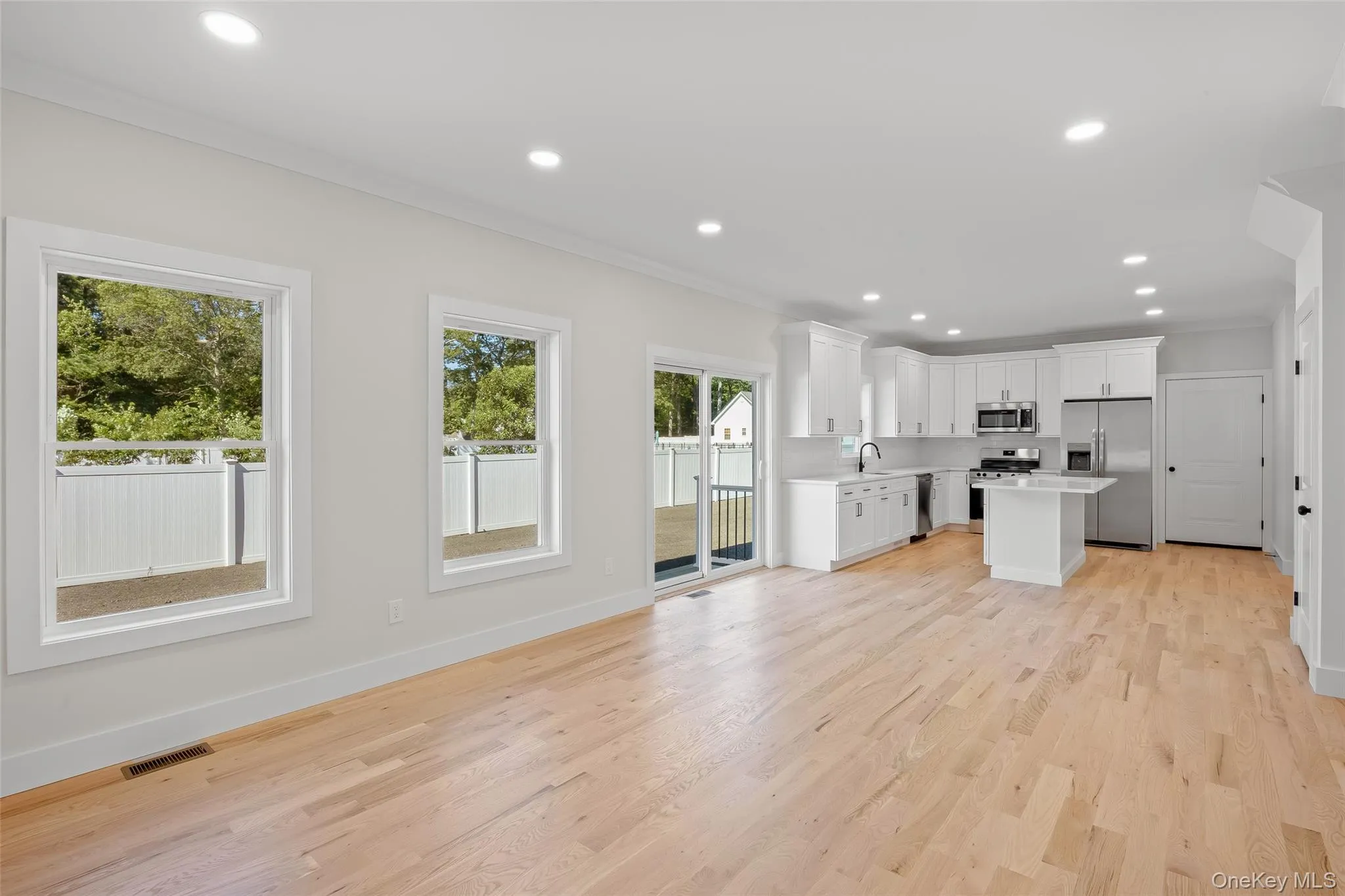 557 Canal Road, Brookhaven, NY, 4 Bedrooms Bedrooms, 8 Rooms Rooms,2 BathroomsBathrooms,Residential Lease,For Rent,Canal,0,1041320 557 Canal Road, Brookhaven, NY, 4 Bedrooms Bedrooms, 8 Rooms Rooms,2 BathroomsBathrooms,Residential Lease,For Rent,Canal,0,1041320