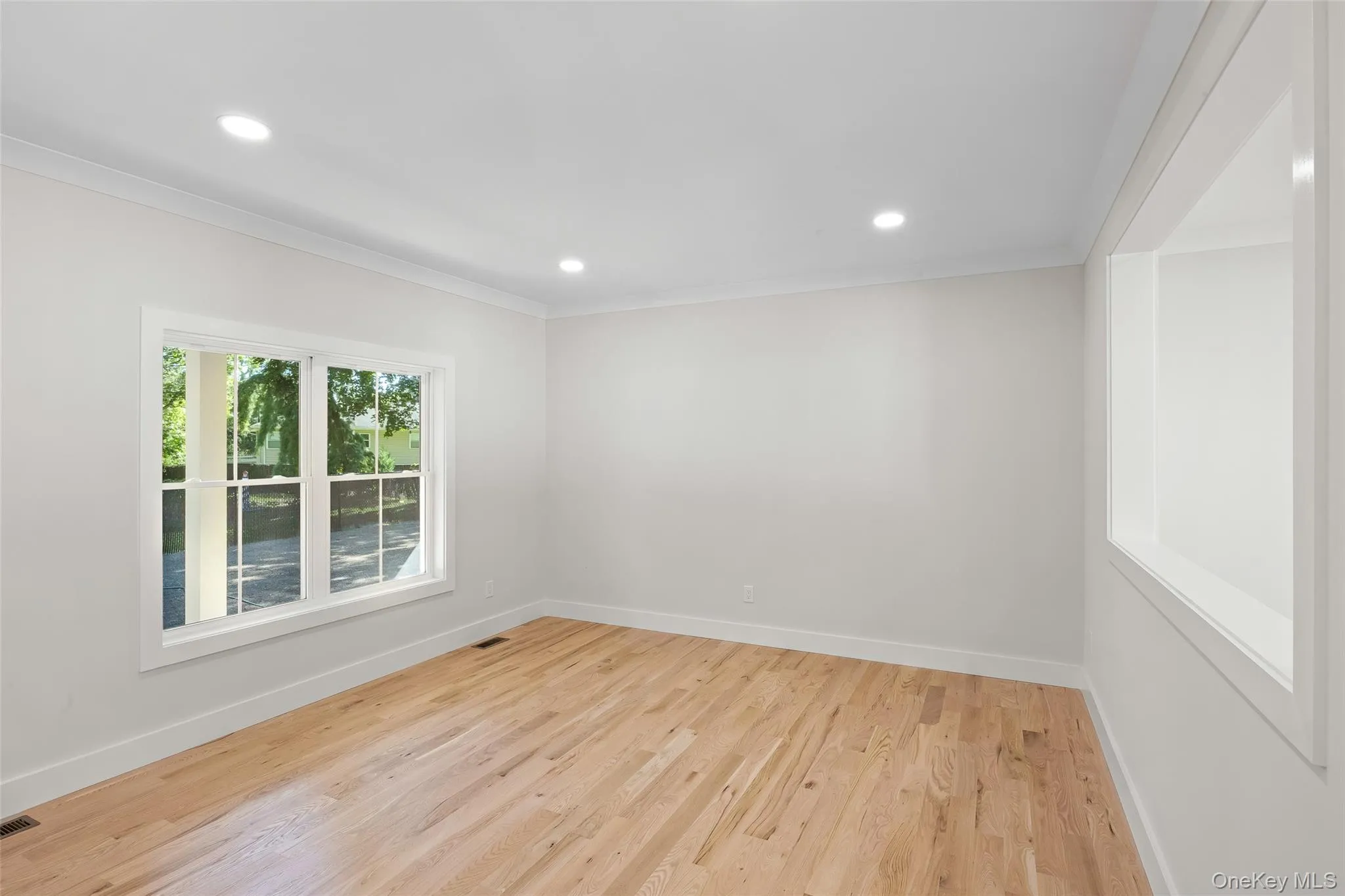 557 Canal Road, Brookhaven, NY, 4 Bedrooms Bedrooms, 8 Rooms Rooms,2 BathroomsBathrooms,Residential Lease,For Rent,Canal,0,1041320 557 Canal Road, Brookhaven, NY, 4 Bedrooms Bedrooms, 8 Rooms Rooms,2 BathroomsBathrooms,Residential Lease,For Rent,Canal,0,1041320
