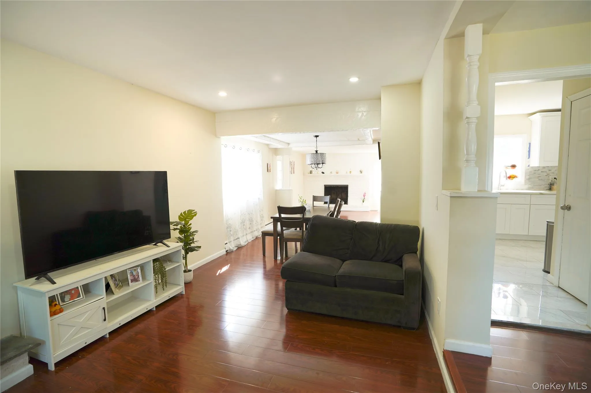 1132 Udall Road, Islip, NY, 3 Bedrooms Bedrooms, 8 Rooms Rooms,2 BathroomsBathrooms,Residential,For Rent,Udall,0,1041321 1132 Udall Road, Islip, NY, 3 Bedrooms Bedrooms, 8 Rooms Rooms,2 BathroomsBathrooms,Residential,For Rent,Udall,0,1041321
