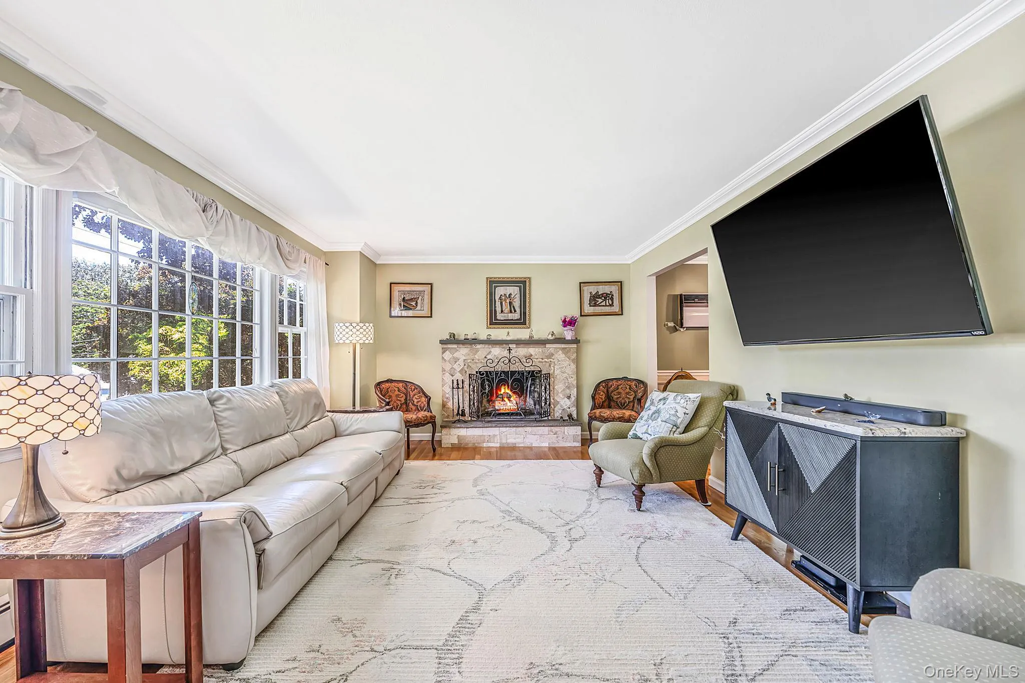 36 Briarwood Drive, Huntington, NY, 4 Bedrooms Bedrooms, 8 Rooms Rooms,1 BathroomBathrooms,Residential,For Rent,Briarwood,0,1041323 36 Briarwood Drive, Huntington, NY, 4 Bedrooms Bedrooms, 8 Rooms Rooms,1 BathroomBathrooms,Residential,For Rent,Briarwood,0,1041323