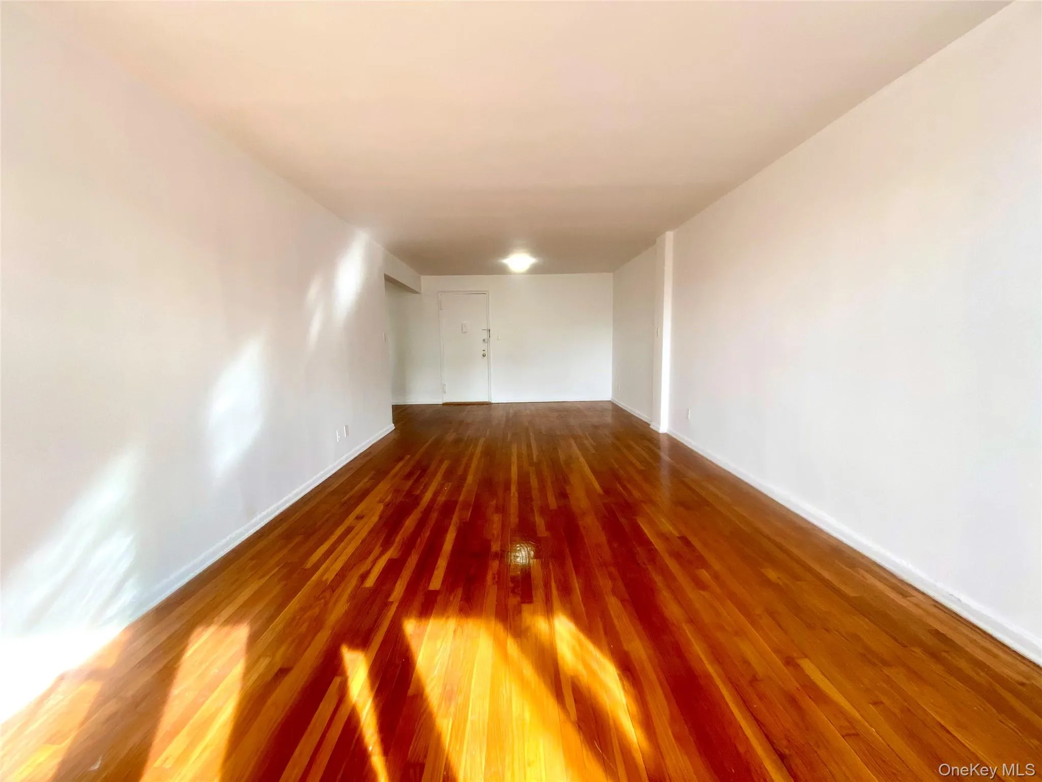 41-25 Kissena Boulevard, New York, NY, 2 Bedrooms Bedrooms, 4 Rooms Rooms,1 BathroomBathrooms,Residential,For Rent,Kissena,0,1041327 41-25 Kissena Boulevard, New York, NY, 2 Bedrooms Bedrooms, 4 Rooms Rooms,1 BathroomBathrooms,Residential,For Rent,Kissena,0,1041327