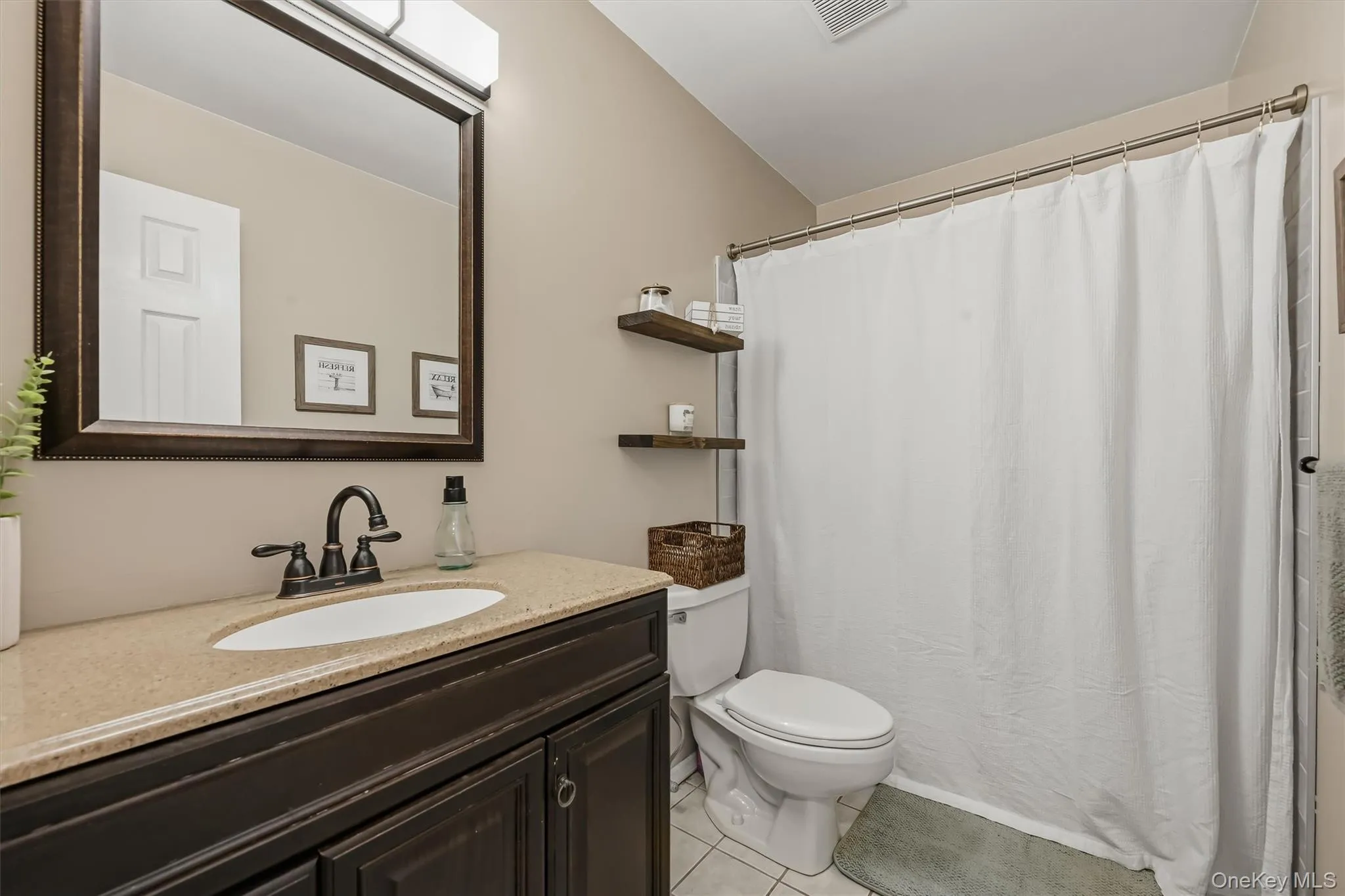 41 Forestdale Avenue, Monroe, NY, 4 Bedrooms Bedrooms, 10 Rooms Rooms,2 BathroomsBathrooms,Residential,For Rent,Forestdale,0,1041335 41 Forestdale Avenue, Monroe, NY, 4 Bedrooms Bedrooms, 10 Rooms Rooms,2 BathroomsBathrooms,Residential,For Rent,Forestdale,0,1041335