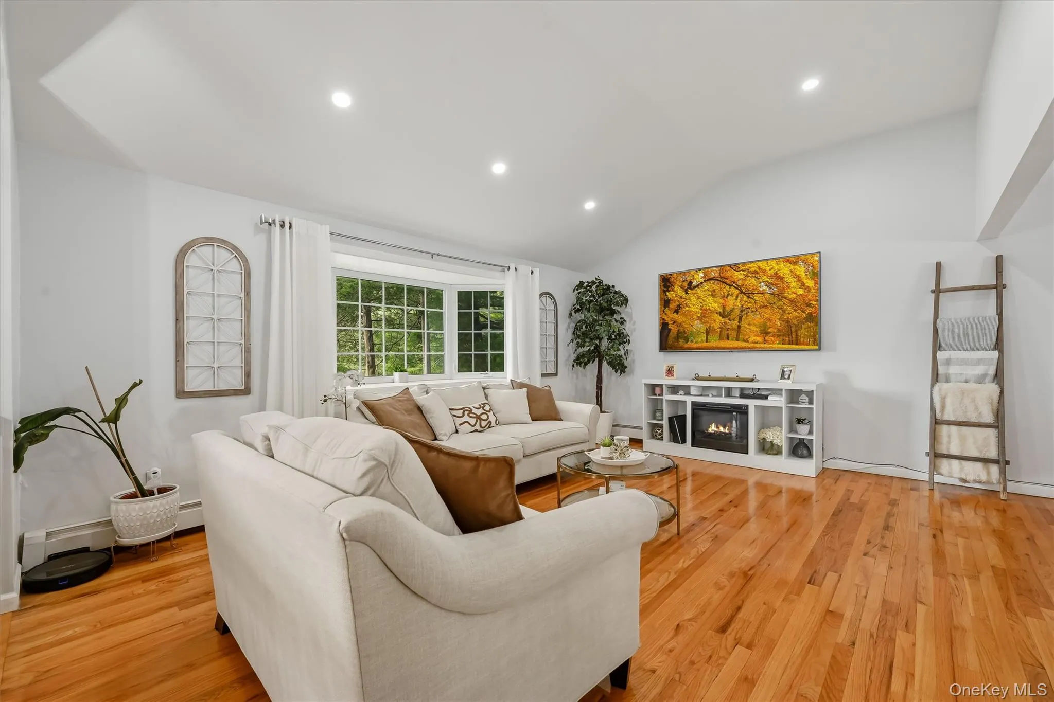 41 Forestdale Avenue, Monroe, NY, 4 Bedrooms Bedrooms, 10 Rooms Rooms,2 BathroomsBathrooms,Residential,For Rent,Forestdale,0,1041335 41 Forestdale Avenue, Monroe, NY, 4 Bedrooms Bedrooms, 10 Rooms Rooms,2 BathroomsBathrooms,Residential,For Rent,Forestdale,0,1041335
