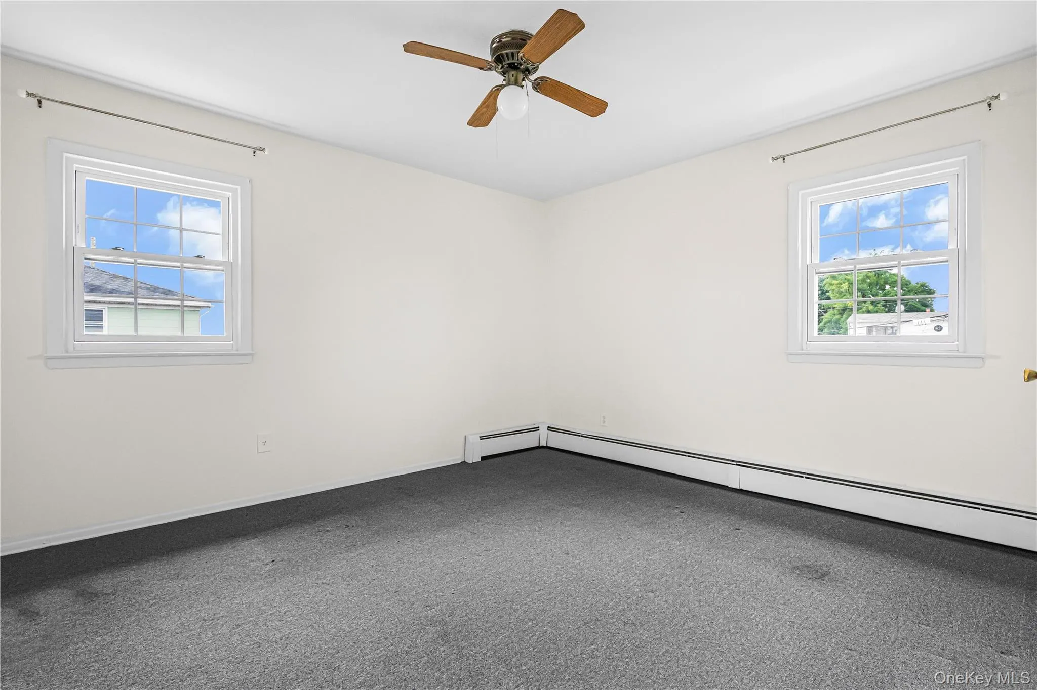 13719 257th Street, New York, NY, 3 Bedrooms Bedrooms, 8 Rooms Rooms,1 BathroomBathrooms,Residential Lease,For Rent,257th,0,1041337 13719 257th Street, New York, NY, 3 Bedrooms Bedrooms, 8 Rooms Rooms,1 BathroomBathrooms,Residential Lease,For Rent,257th,0,1041337