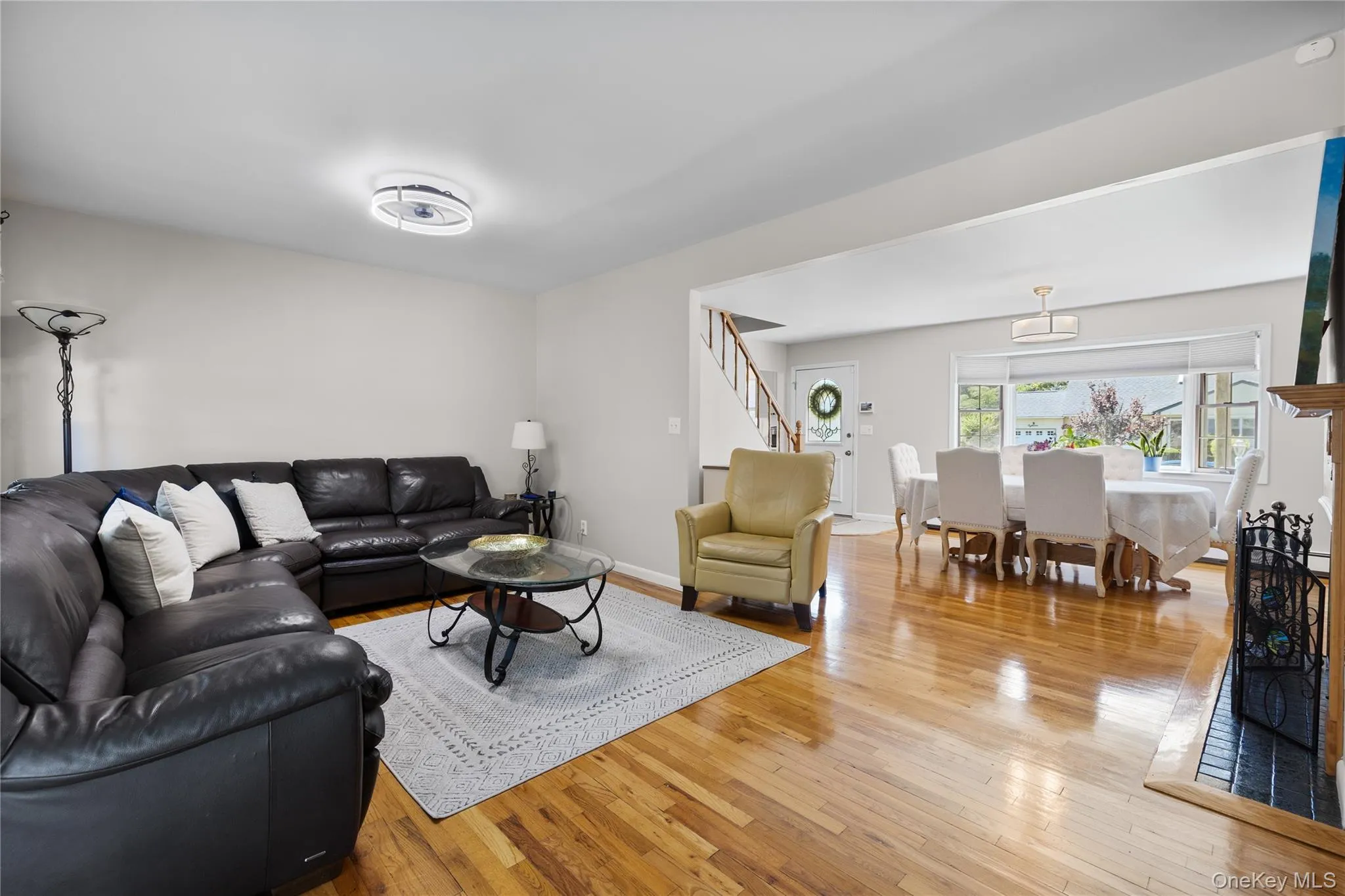 13 Westwood Drive, Babylon, NY, 4 Bedrooms Bedrooms, 7 Rooms Rooms,2 BathroomsBathrooms,Residential,For Rent,Westwood,0,1041339 13 Westwood Drive, Babylon, NY, 4 Bedrooms Bedrooms, 7 Rooms Rooms,2 BathroomsBathrooms,Residential,For Rent,Westwood,0,1041339