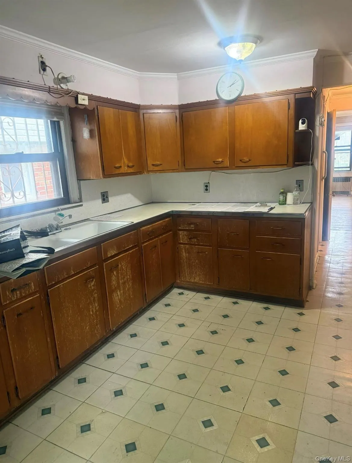76-36 166th Street, New York, NY, 3 Bedrooms Bedrooms, 7 Rooms Rooms,1 BathroomBathrooms,Residential,For Rent,166th,0,1041341 76-36 166th Street, New York, NY, 3 Bedrooms Bedrooms, 7 Rooms Rooms,1 BathroomBathrooms,Residential,For Rent,166th,0,1041341