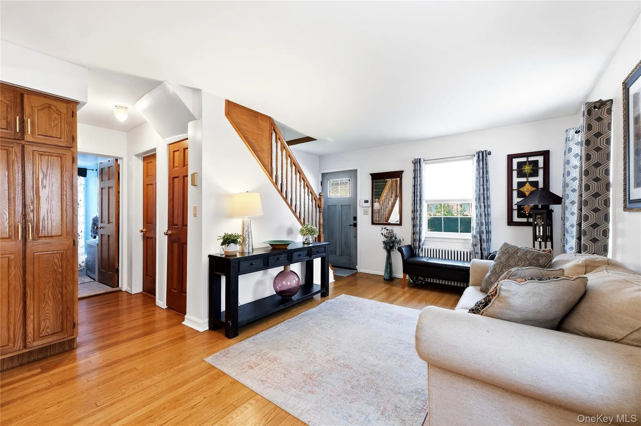 205 Stuart Road, Hempstead, NY, 4 Bedrooms Bedrooms, 7 Rooms Rooms,3 BathroomsBathrooms,Residential,For Rent,Stuart,0,1041342 205 Stuart Road, Hempstead, NY, 4 Bedrooms Bedrooms, 7 Rooms Rooms,3 BathroomsBathrooms,Residential,For Rent,Stuart,0,1041342