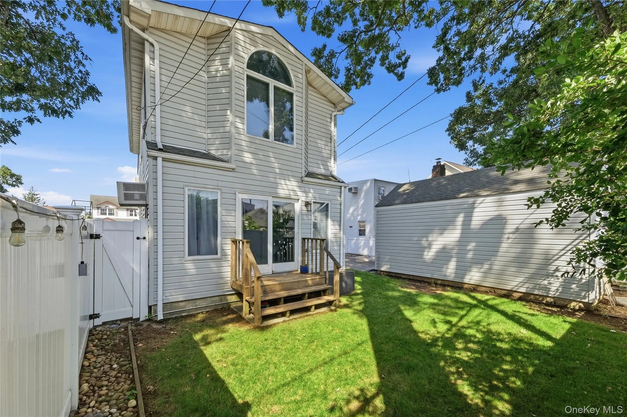 205 Stuart Road, Hempstead, NY, 4 Bedrooms Bedrooms, 7 Rooms Rooms,3 BathroomsBathrooms,Residential,For Rent,Stuart,0,1041342 205 Stuart Road, Hempstead, NY, 4 Bedrooms Bedrooms, 7 Rooms Rooms,3 BathroomsBathrooms,Residential,For Rent,Stuart,0,1041342