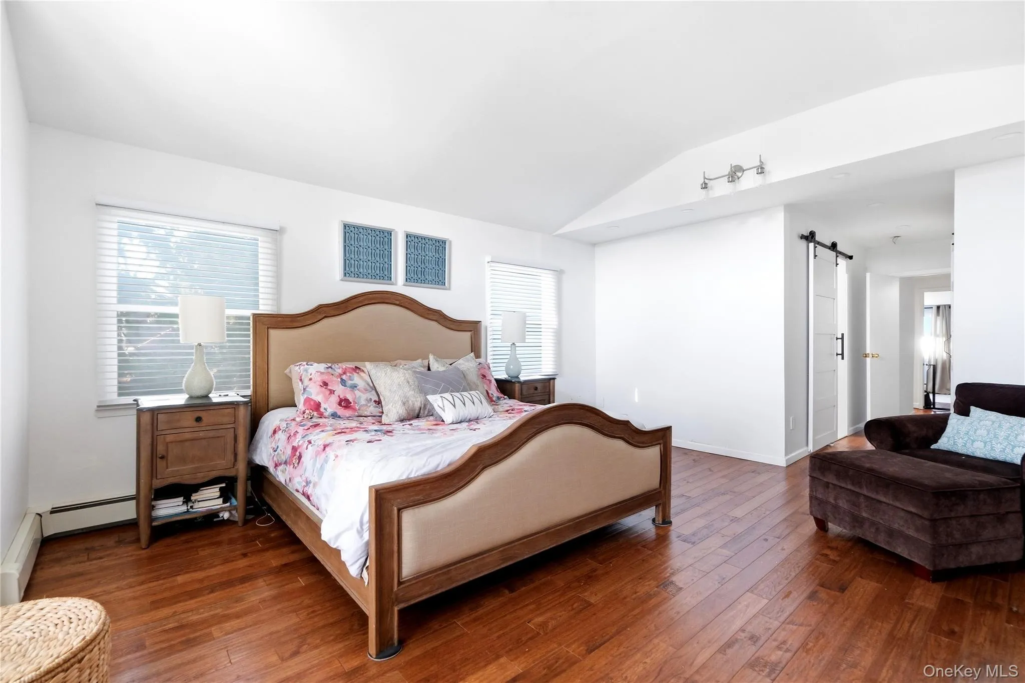 205 Stuart Road, Hempstead, NY, 4 Bedrooms Bedrooms, 7 Rooms Rooms,3 BathroomsBathrooms,Residential,For Rent,Stuart,0,1041342 205 Stuart Road, Hempstead, NY, 4 Bedrooms Bedrooms, 7 Rooms Rooms,3 BathroomsBathrooms,Residential,For Rent,Stuart,0,1041342